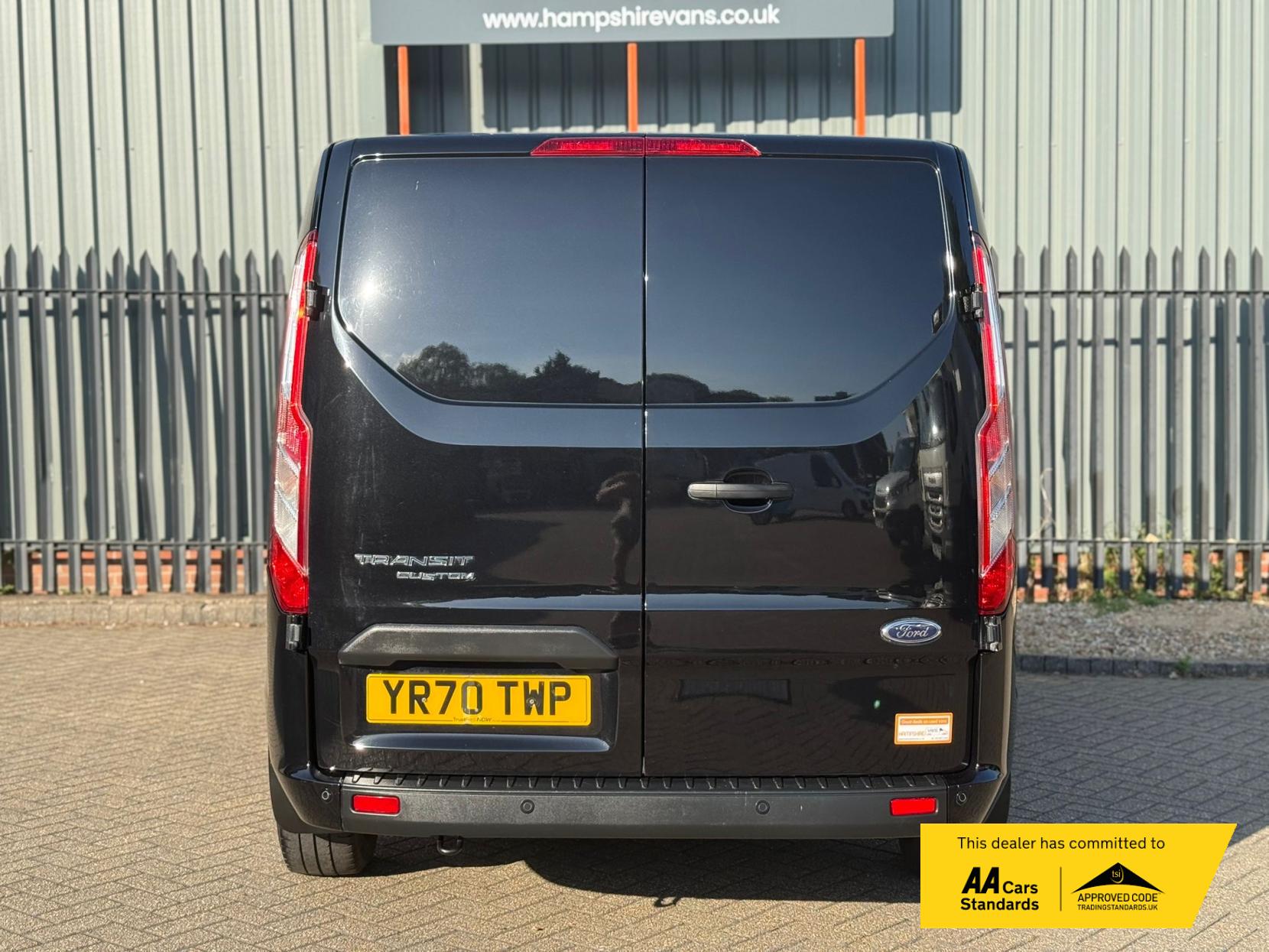 Ford Transit Custom 2.0 300 EcoBlue Trend Panel Van 5dr Diesel Manual L1 H1 Euro 6 (s/s) (130 ps)