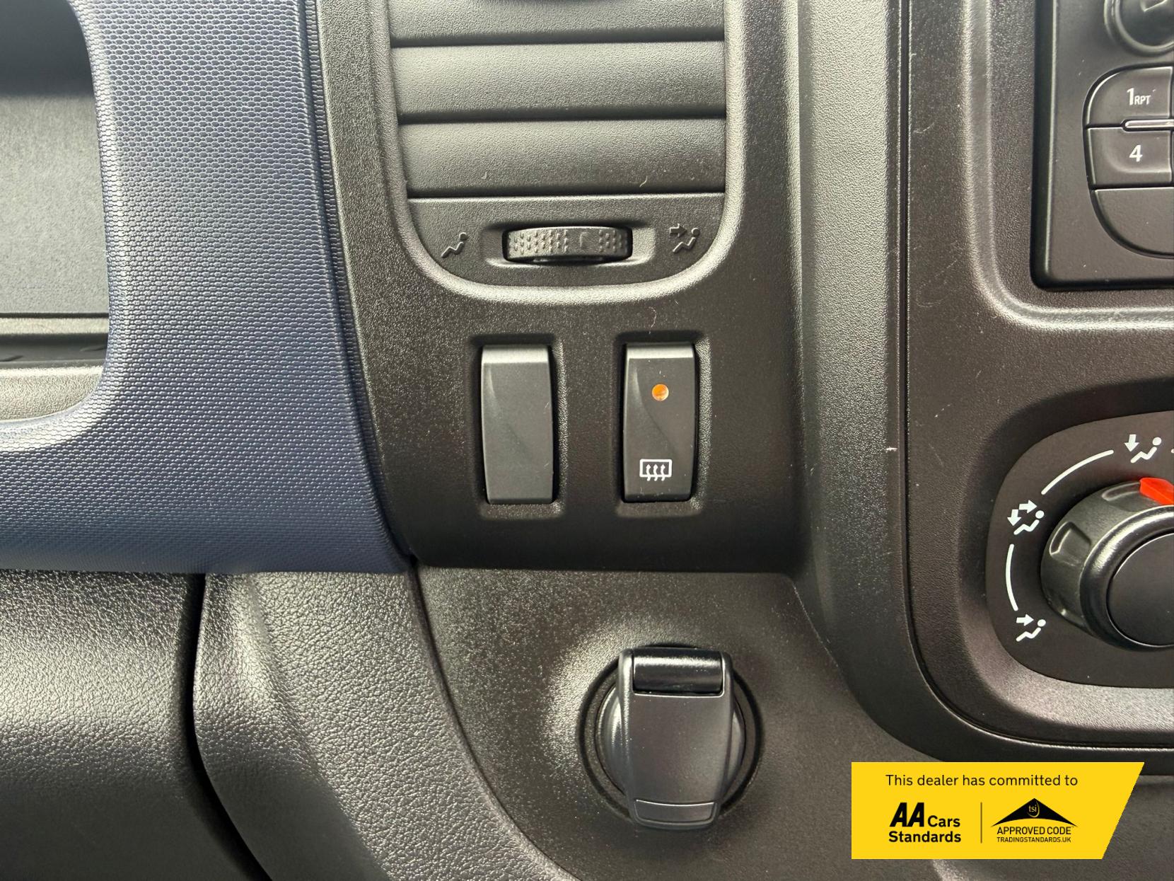 2019 Vauxhall Vivaro 1.6 CDTi 2700 Panel Van 5dr Diesel Manual L1 H1 Euro 6 (s/s) (95 ps) - Thumbnail 37