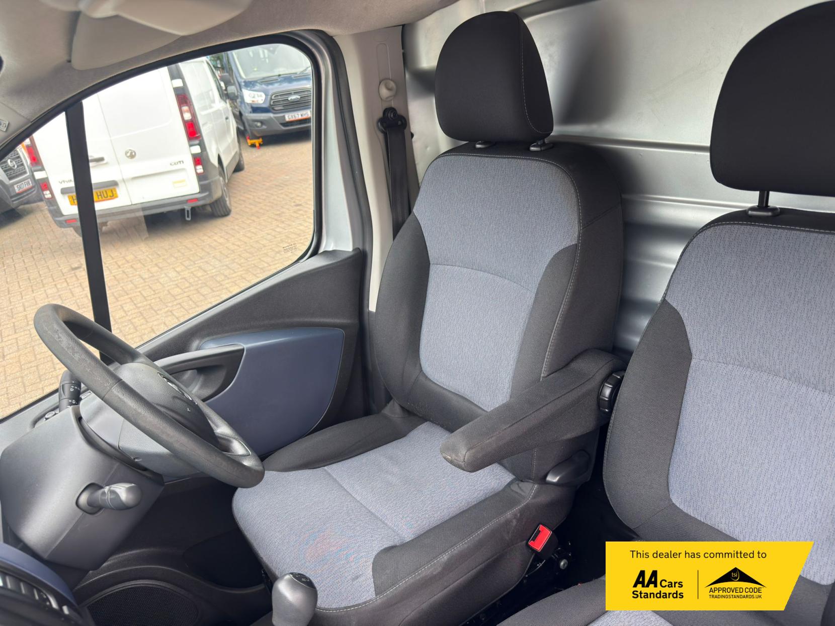 2019 Vauxhall Vivaro 1.6 CDTi 2700 Panel Van 5dr Diesel Manual L1 H1 Euro 6 (s/s) (95 ps) - Thumbnail 21