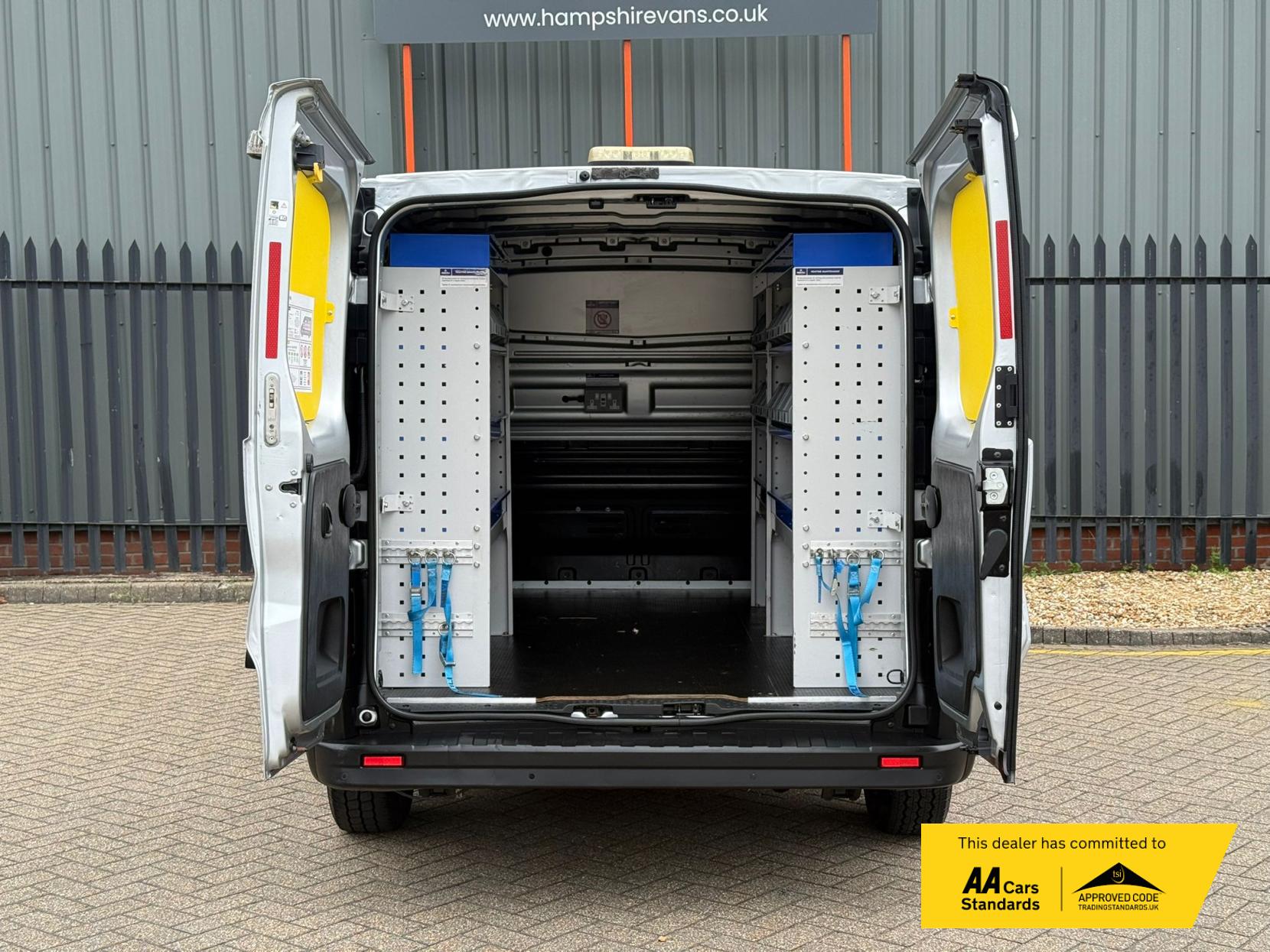 2019 Vauxhall Vivaro 1.6 CDTi 2700 Panel Van 5dr Diesel Manual L1 H1 Euro 6 (s/s) (95 ps) - Thumbnail 10