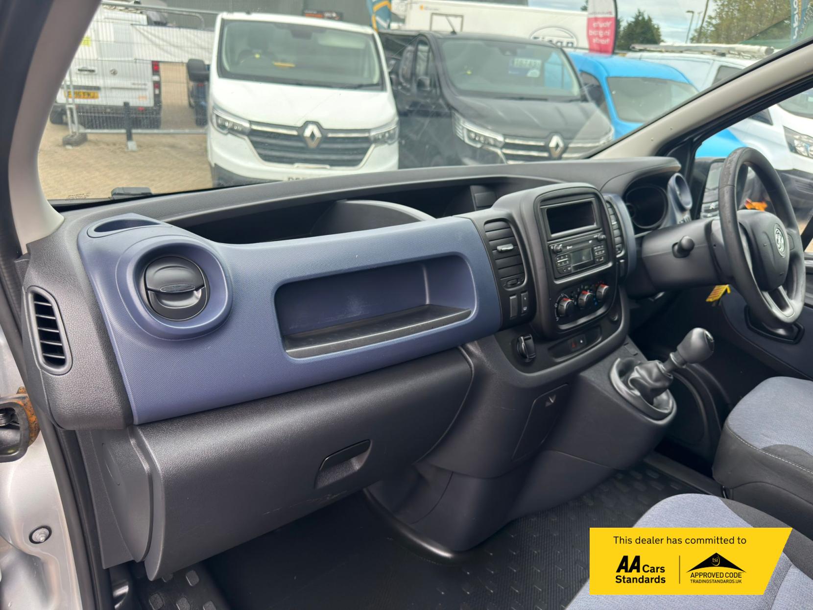 2019 Vauxhall Vivaro 1.6 CDTi 2700 Panel Van 5dr Diesel Manual L1 H1 Euro 6 (s/s) (95 ps) - Thumbnail 42