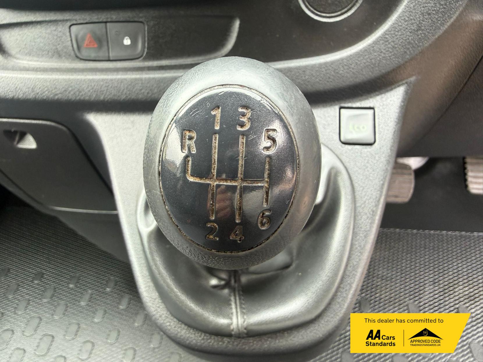 2019 Vauxhall Vivaro 1.6 CDTi 2700 Panel Van 5dr Diesel Manual L1 H1 Euro 6 (s/s) (95 ps) - Thumbnail 35