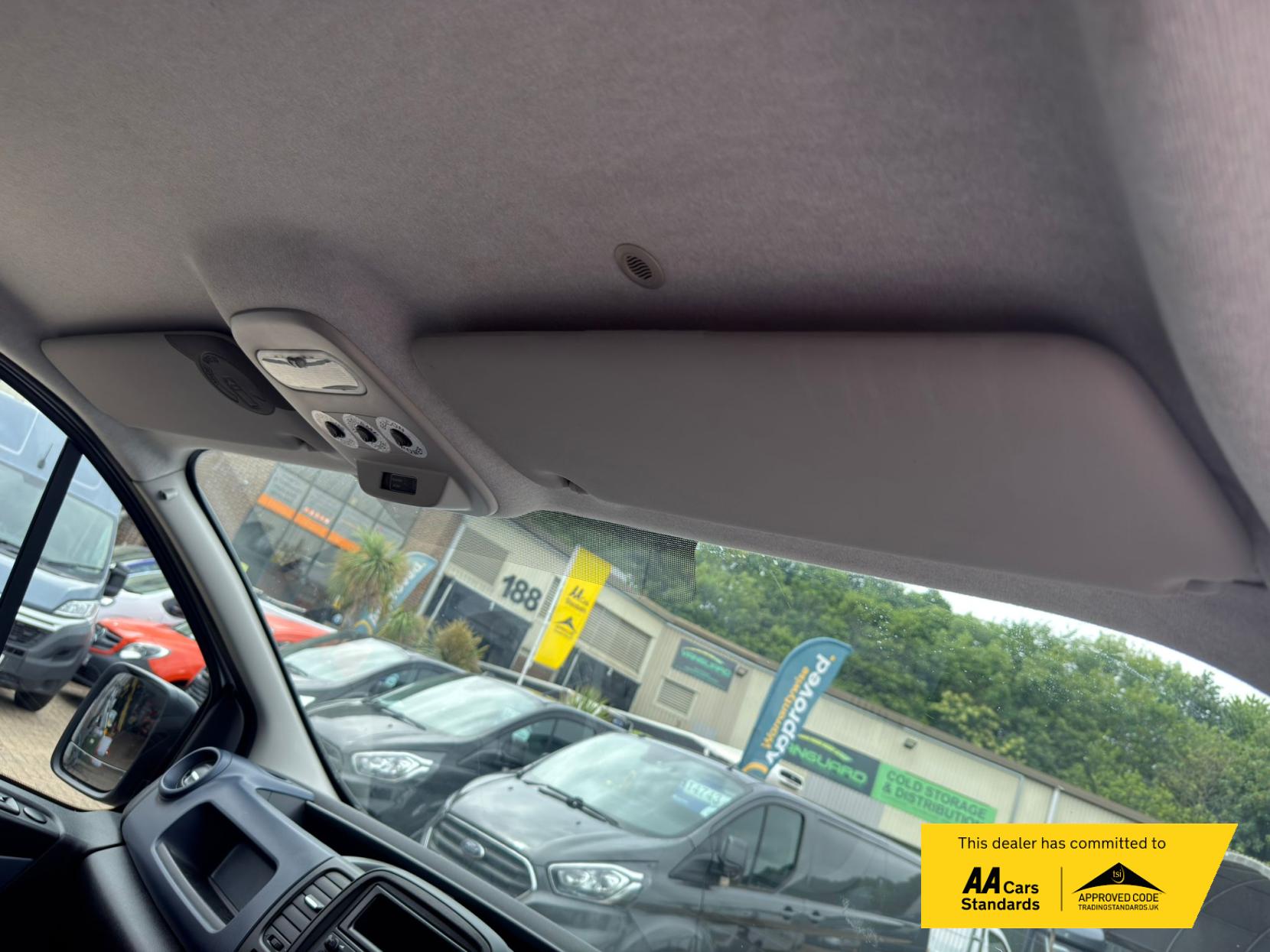 2019 Vauxhall Vivaro 1.6 CDTi 2700 Panel Van 5dr Diesel Manual L1 H1 Euro 6 (s/s) (95 ps) - Thumbnail 46