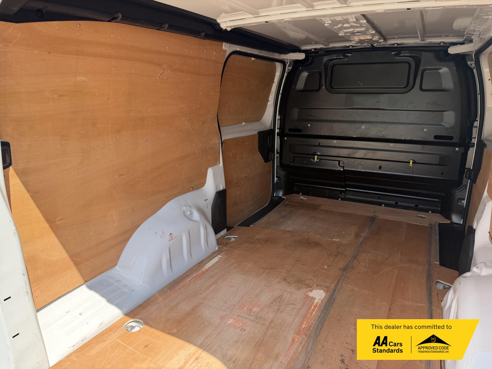 2023 Peugeot Expert 1.5 BlueHDi 1000 Asphalt Premium + Long Panel Van 6dr Diesel Manual LWB Euro 6 (s/s) (100 bhp) - Thumbnail 13
