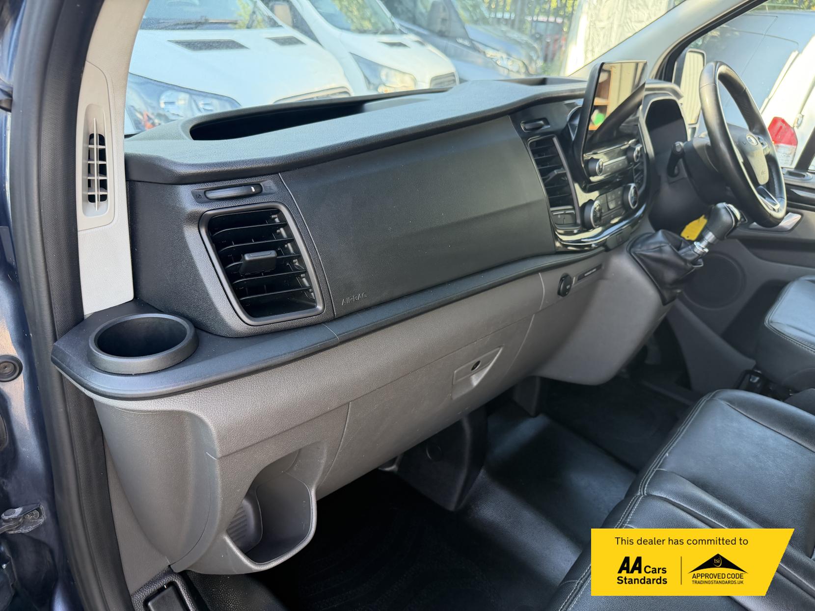 2022 Ford Transit Custom 2.0 300 EcoBlue Trail Panel Van 5dr Diesel Manual L1 H1 Euro 6 (s/s) (170 ps) - Thumbnail 29