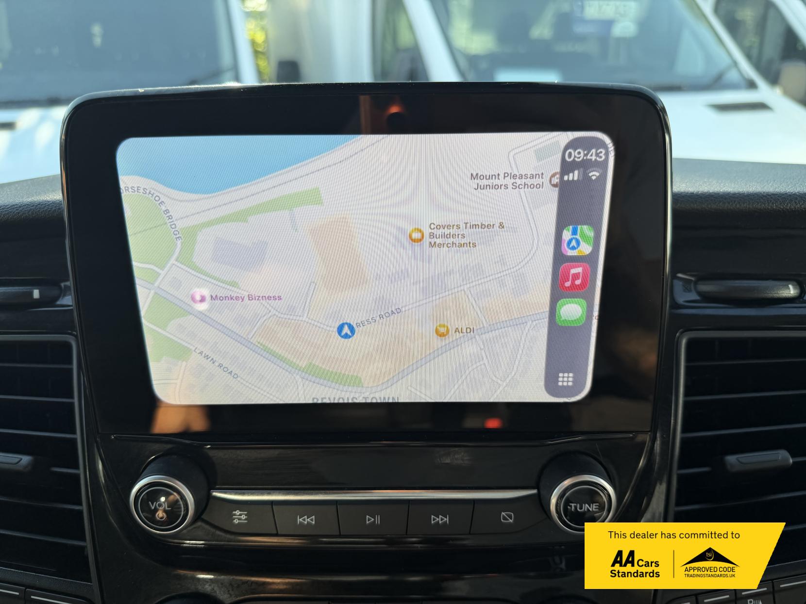2022 Ford Transit Custom 2.0 300 EcoBlue Trail Panel Van 5dr Diesel Manual L1 H1 Euro 6 (s/s) (170 ps) - Thumbnail 12