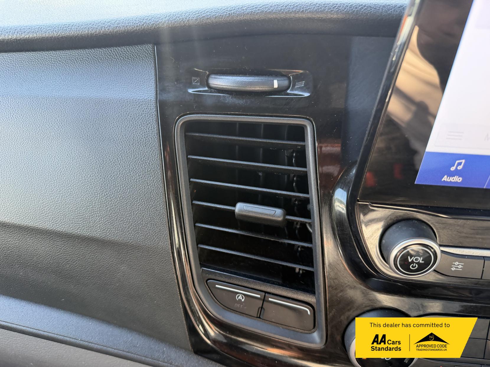 2022 Ford Transit Custom 2.0 300 EcoBlue Trail Panel Van 5dr Diesel Manual L1 H1 Euro 6 (s/s) (170 ps) - Thumbnail 34