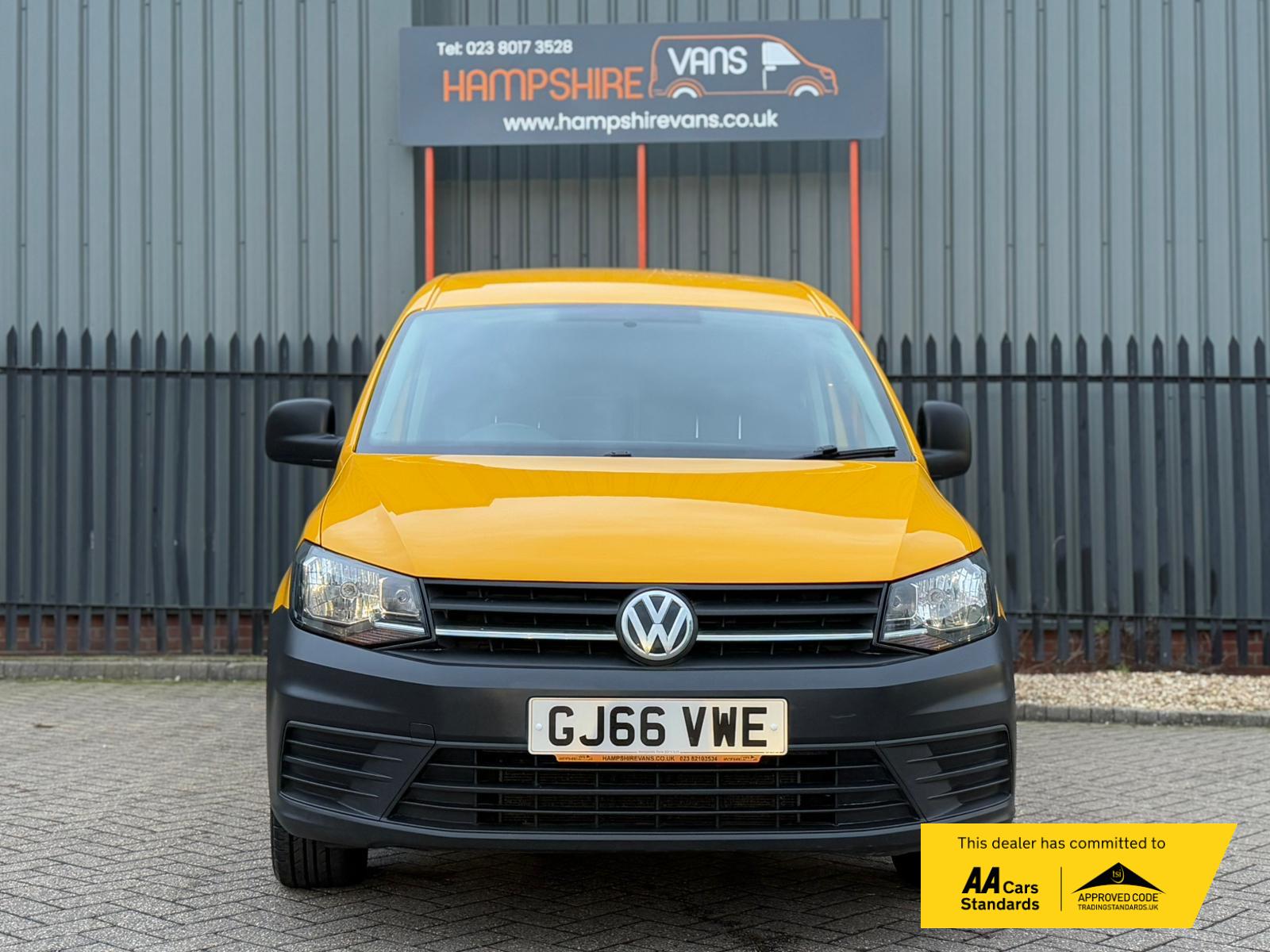 Volkswagen Caddy Maxi 2.0 TDI C20 BlueMotion Tech Startline Panel Van 6dr Diesel Manual LWB Euro 6 (s/s) (102 ps)