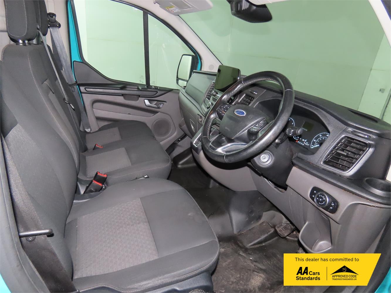 2022 Ford Transit Custom 2.0 340 EcoBlue Trend Panel Van 5dr Diesel Auto L1 H2 Euro 6 (s/s) (130 ps) - Thumbnail 2