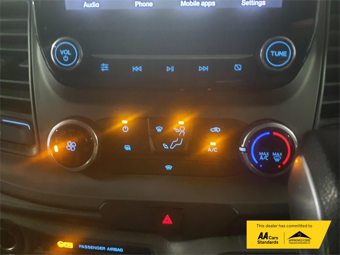 2022 Ford Transit Custom 2.0 340 EcoBlue Trend Panel Van 5dr Diesel Auto L1 H2 Euro 6 (s/s) (130 ps) - Thumbnail 4