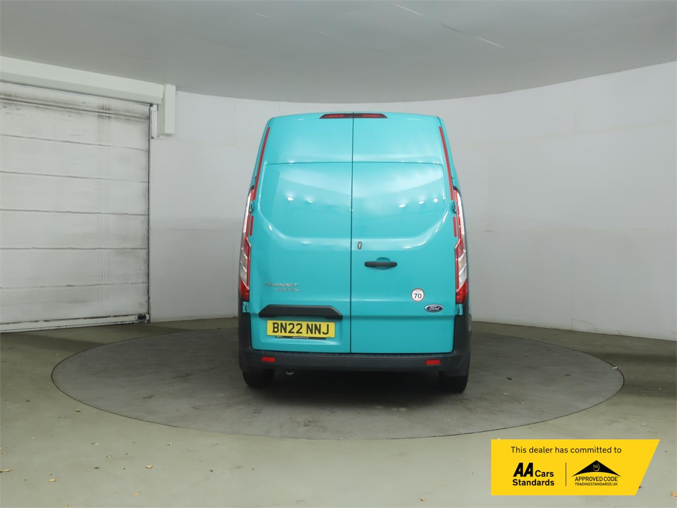 2022 Ford Transit Custom 2.0 340 EcoBlue Trend Panel Van 5dr Diesel Auto L1 H2 Euro 6 (s/s) (130 ps) - Thumbnail 5