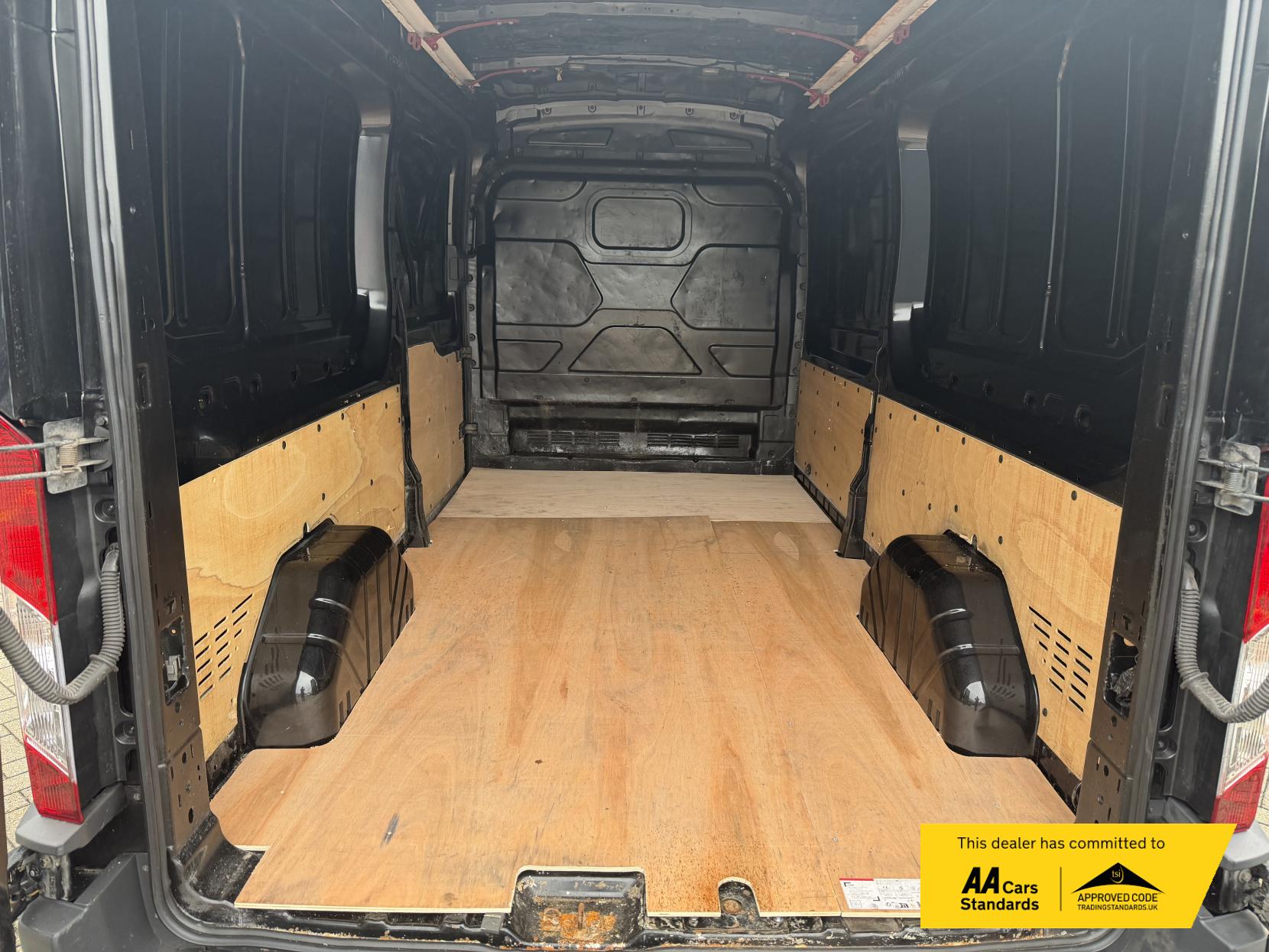 Ford Transit 2.2 TDCi 350 Trend Panel Van 5dr Diesel Manual FWD L3 H2 Euro 5 (125 ps)