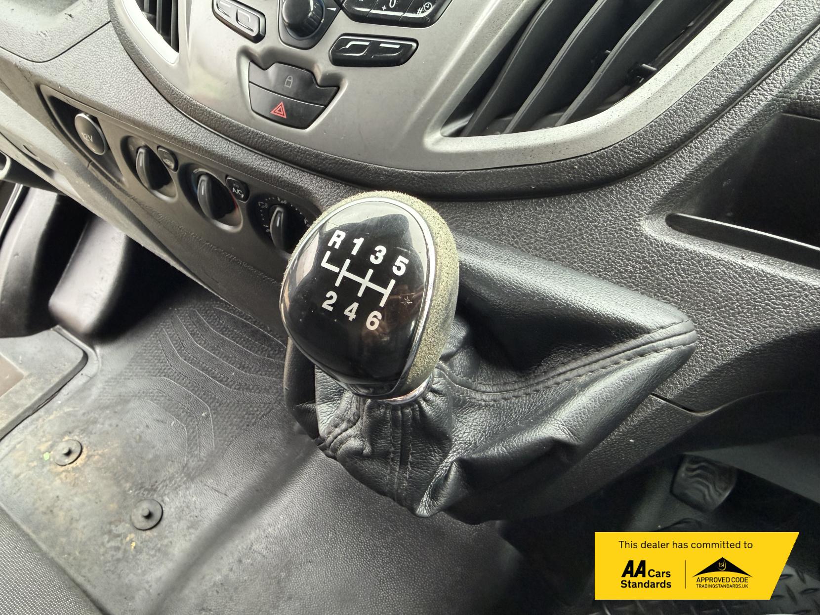 Ford Transit 2.2 TDCi 350 Trend Panel Van 5dr Diesel Manual FWD L3 H2 Euro 5 (125 ps)