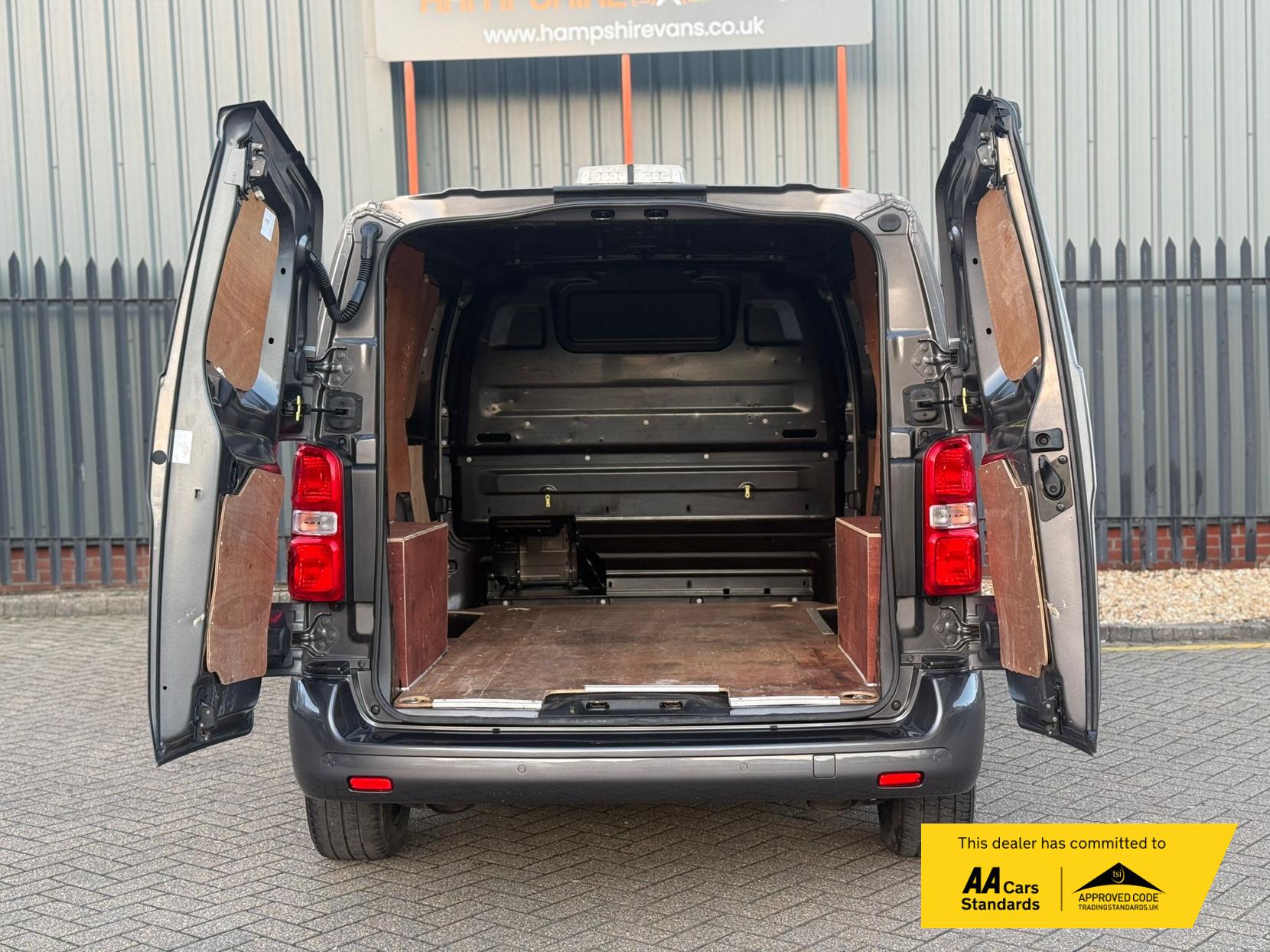 Fiat Scudo 2.0 Multijet Business Panel Van 6dr Diesel Manual SWB Euro 6 (s/s) (145 ps)