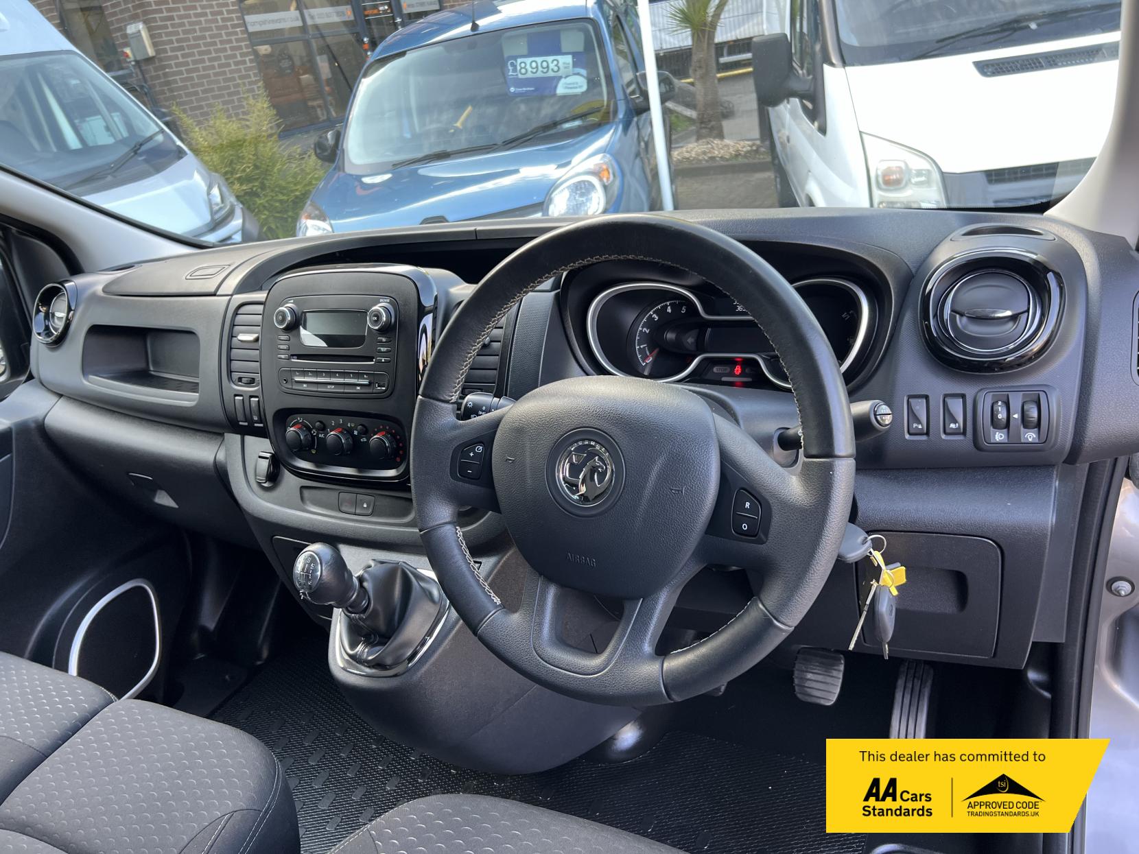 Vauxhall Vivaro 1.6 CDTi 2900 BiTurbo ecoTEC Sportive Crew Van Double Cab 5dr Diesel Manual L2 H1 Euro 6 (s/s) (6 Seat) (125 ps)