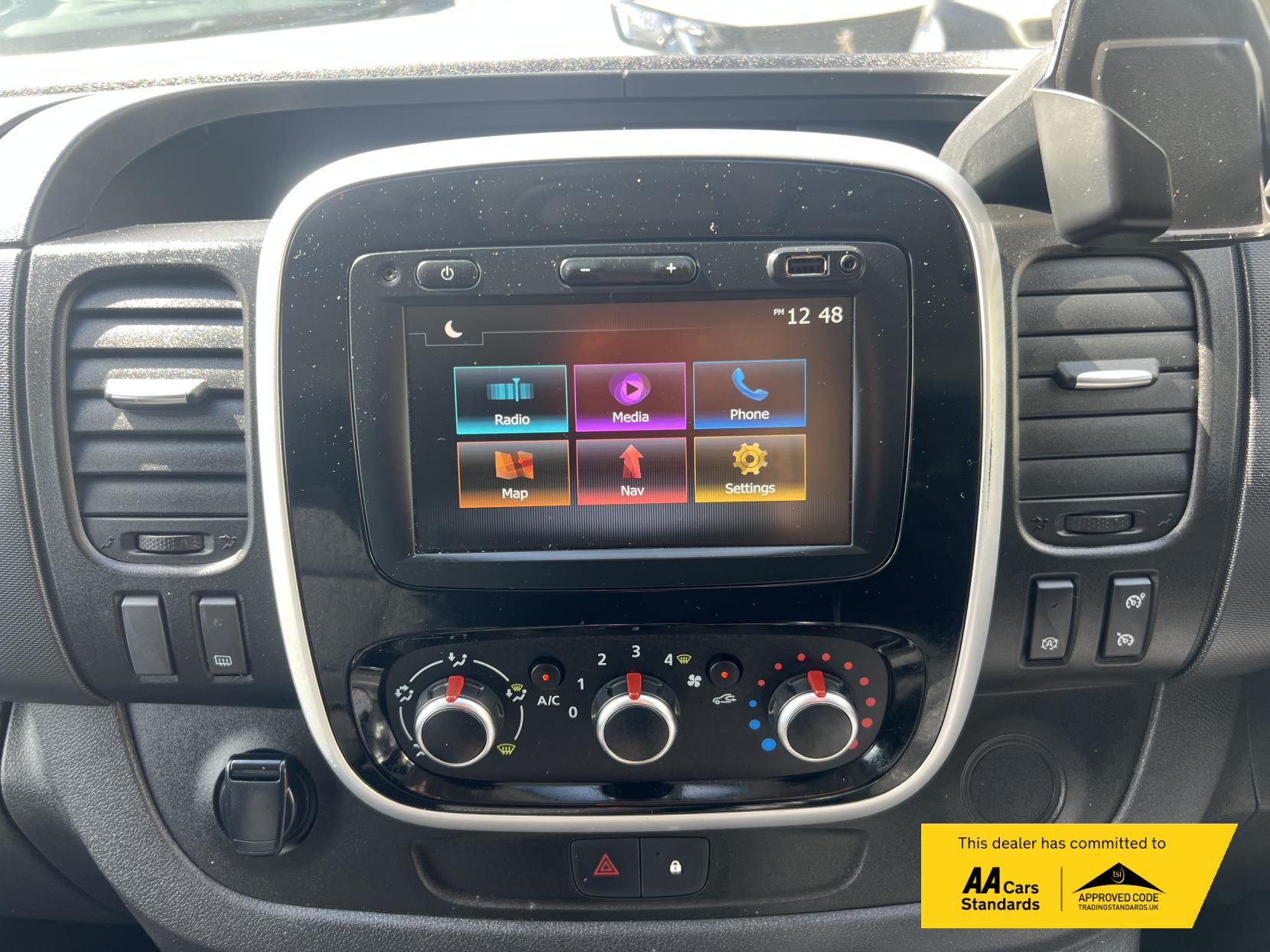Renault Trafic 2.0 dCi ENERGY 28 Sport Panel Van 5dr Diesel Manual SWB Standard Roof Euro 6 (s/s) (120 ps)