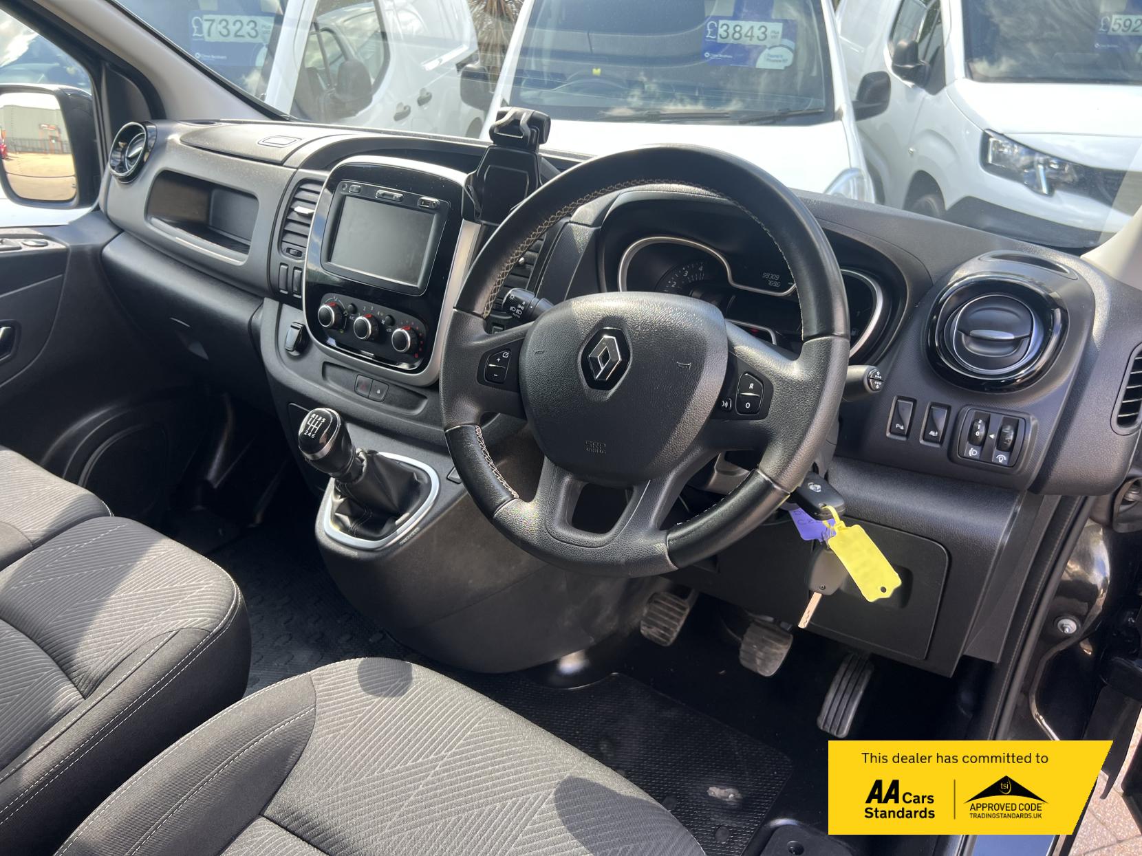 Renault Trafic 2.0 dCi ENERGY 28 Sport Panel Van 5dr Diesel Manual SWB Standard Roof Euro 6 (s/s) (120 ps)