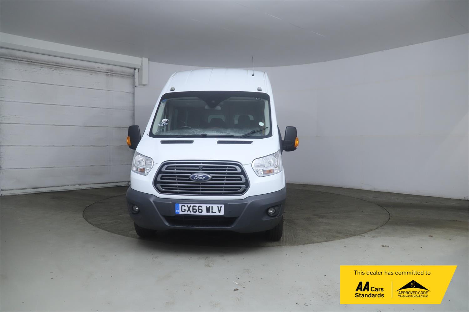 Ford Transit 2.2 TDCi 460 HDT Trend Minibus 5dr Diesel Manual L4 H3 (18 seats) (196 g/km, 123 bhp)
