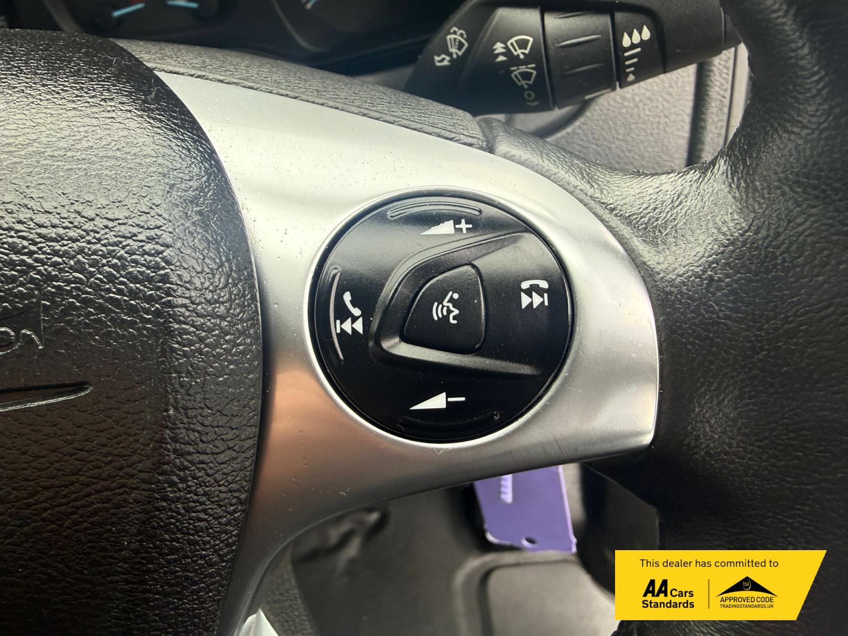 Ford Transit 2.2 TDCi 460 HDT Trend Minibus 5dr Diesel Manual L4 H3 (18 seats) (196 g/km, 123 bhp)