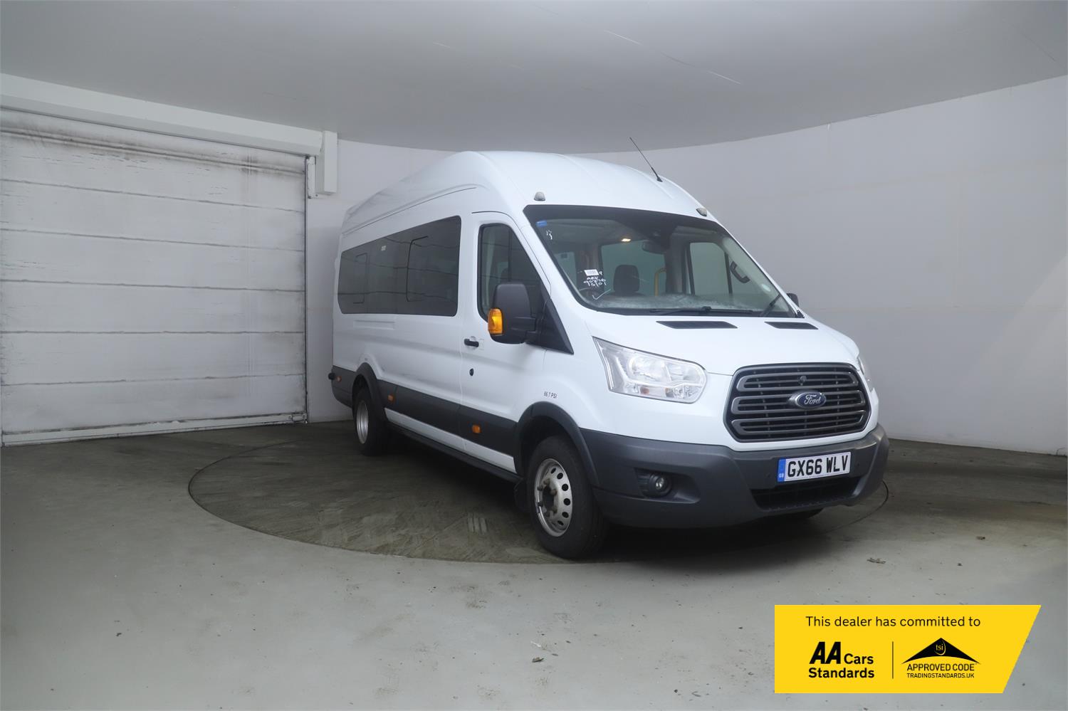 Ford Transit 2.2 TDCi 460 HDT Trend Minibus 5dr Diesel Manual L4 H3 (18 seats) (196 g/km, 123 bhp)