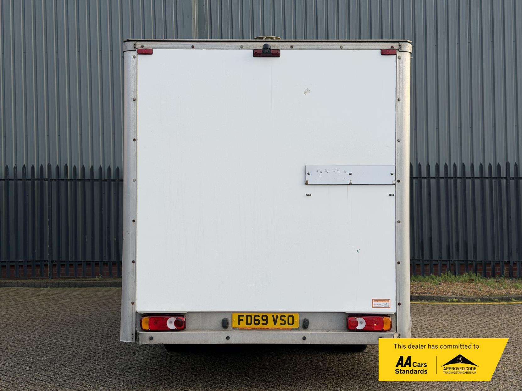 Vauxhall Movano 2.3 CDTi 3500 Luton 4dr Diesel Manual FWD L3 H1 Euro 6 (20m3) (130 ps)