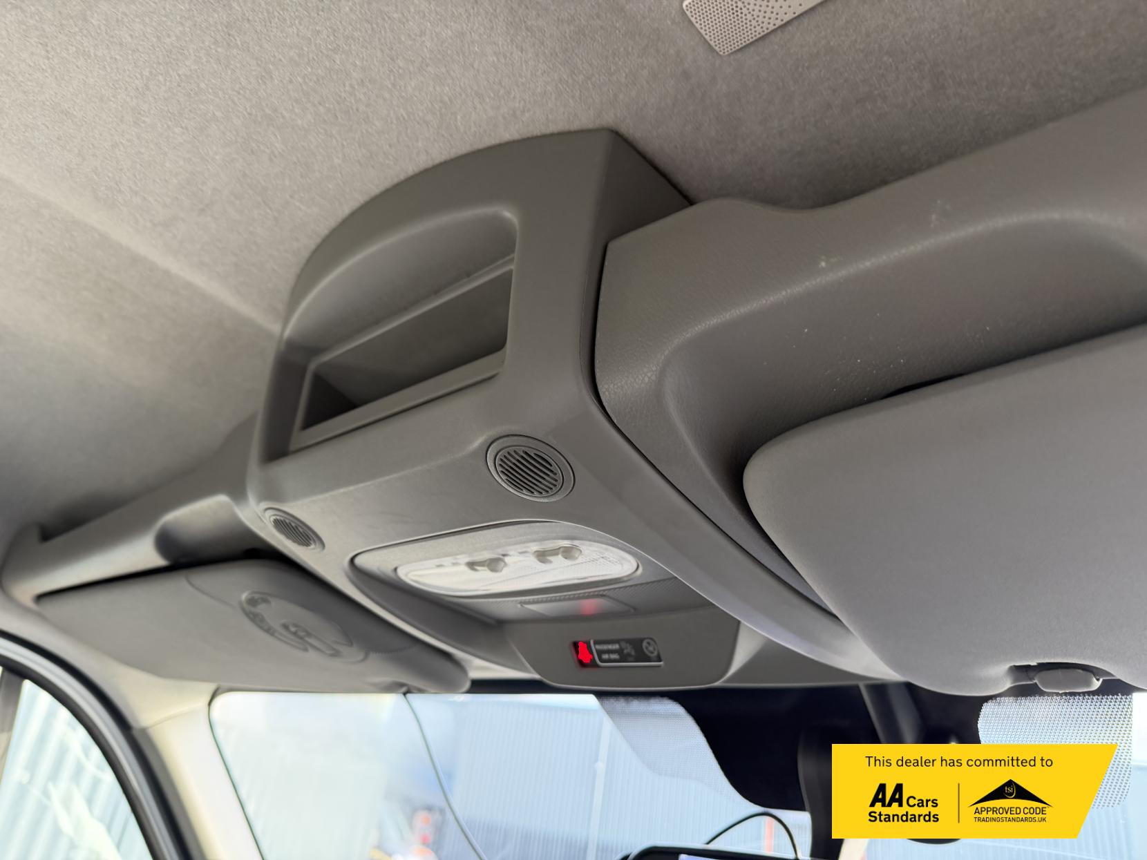 Vauxhall Movano 2.3 CDTi 3500 Luton 4dr Diesel Manual FWD L3 H1 Euro 6 (20m3) (130 ps)