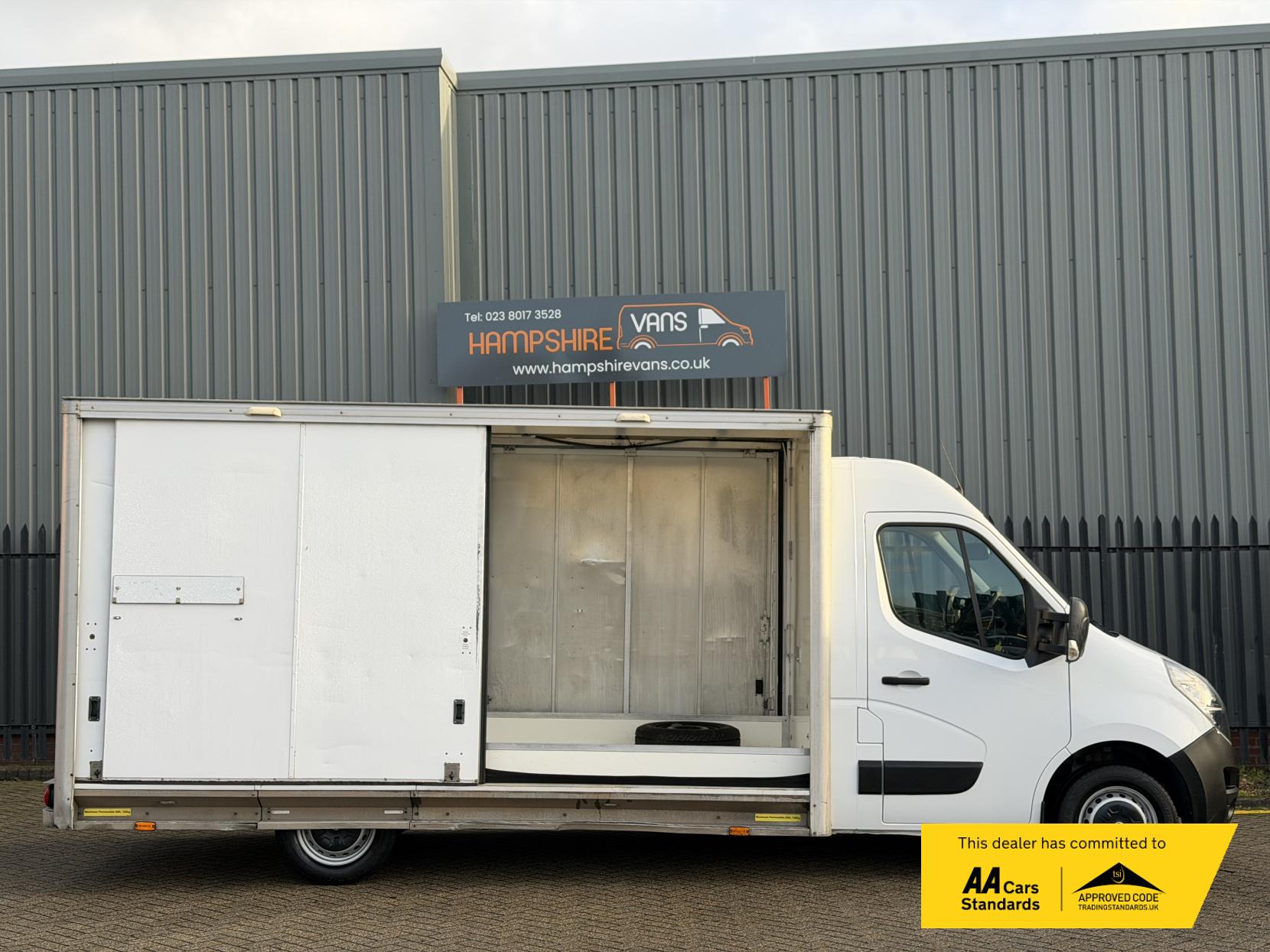 Vauxhall Movano 2.3 CDTi 3500 Luton 4dr Diesel Manual FWD L3 H1 Euro 6 (20m3) (130 ps)