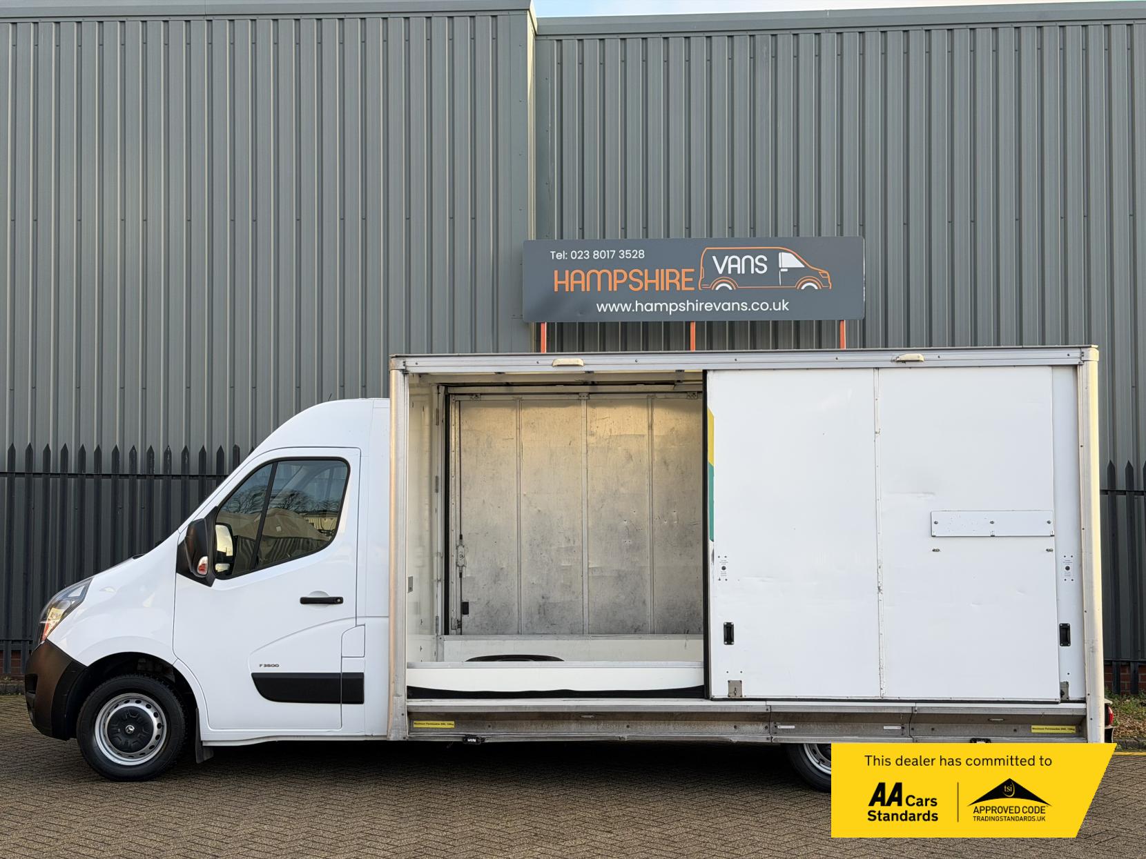 Vauxhall Movano 2.3 CDTi 3500 Luton 4dr Diesel Manual FWD L3 H1 Euro 6 (20m3) (130 ps)