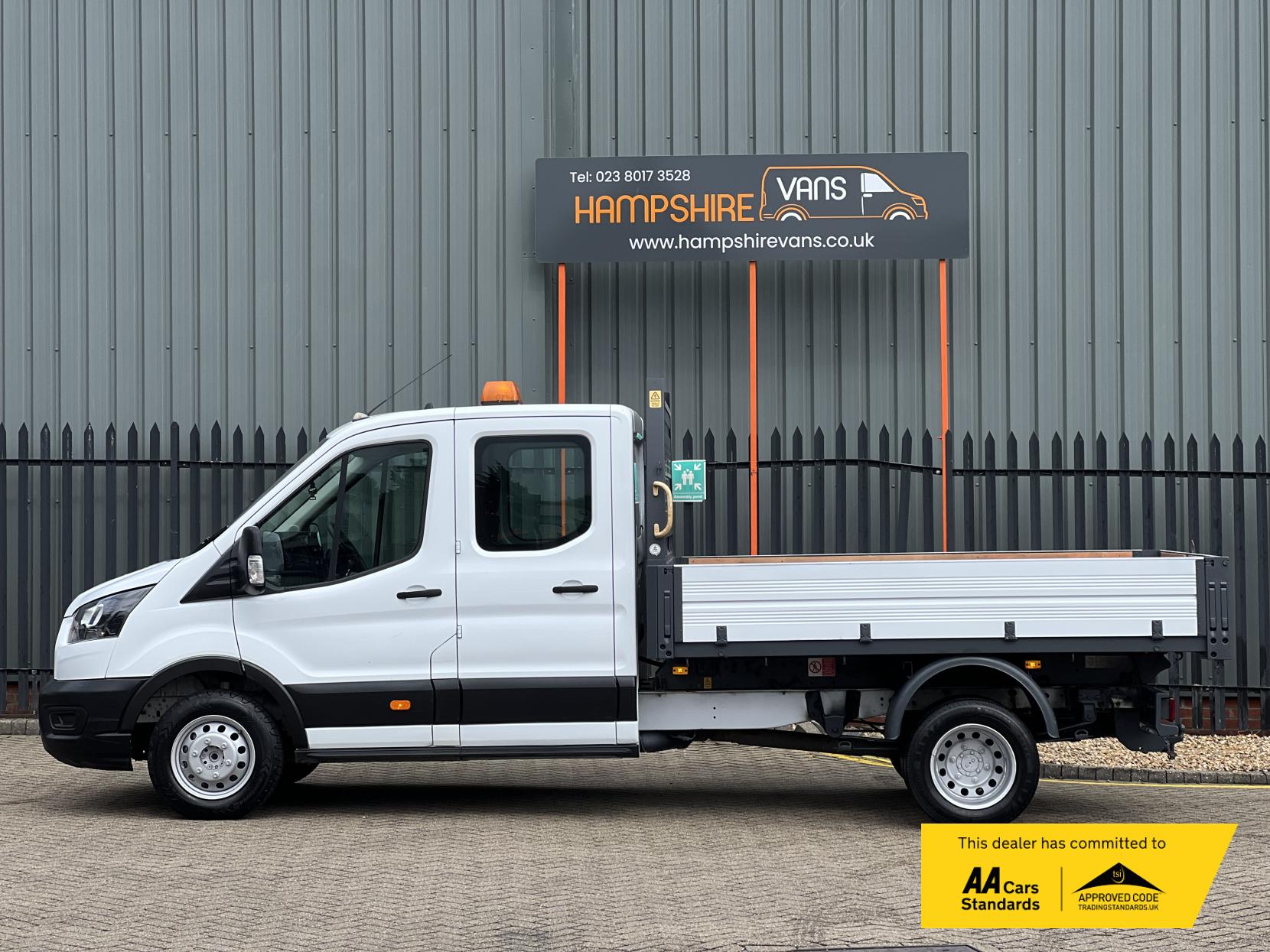 Ford Transit 2.0 350 EcoBlue Leader Chassis Double Cab 4dr Diesel Manual RWD L3 Euro 6 (s/s) (130 ps)
