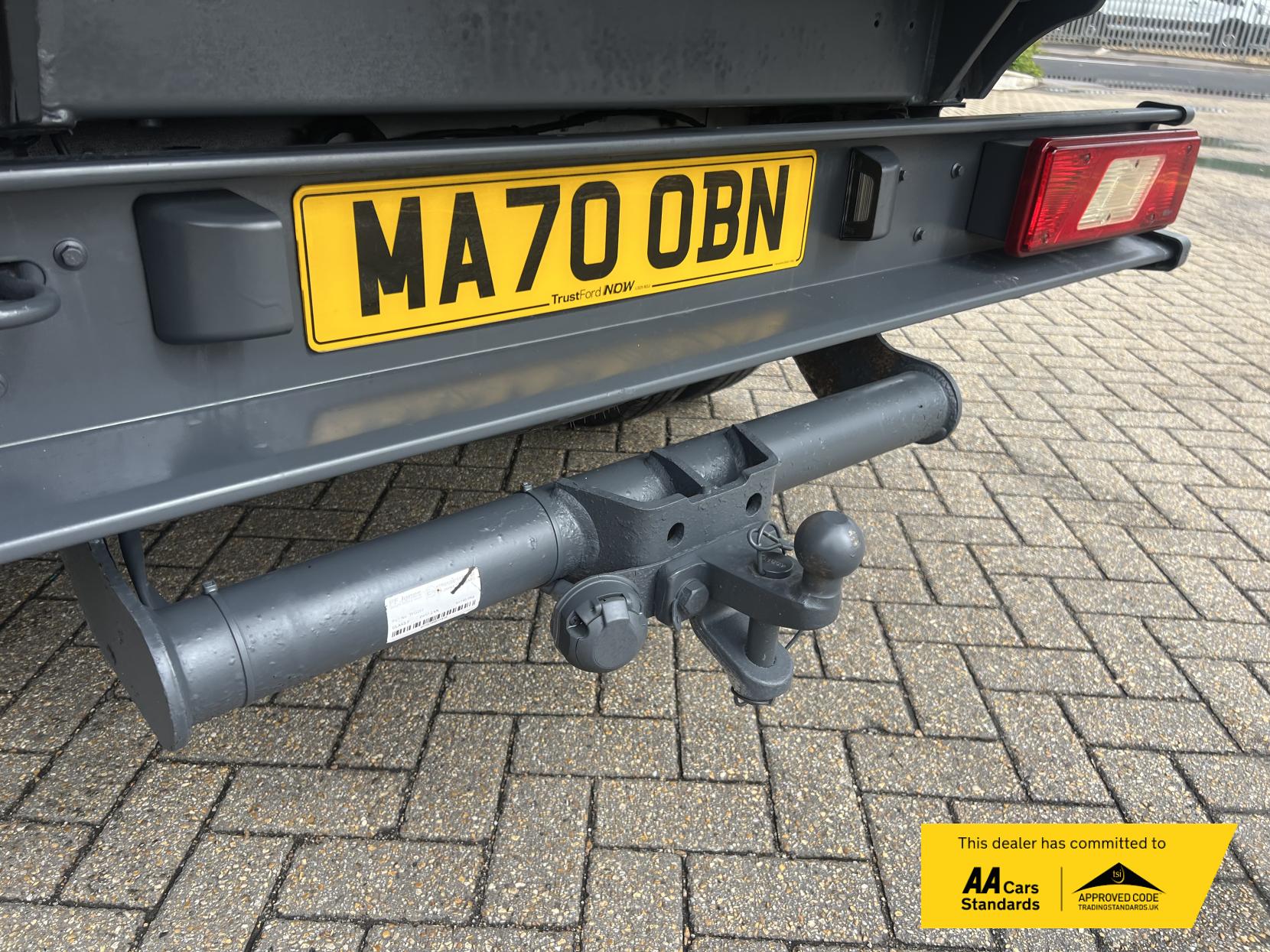 Ford Transit 2.0 350 EcoBlue Leader Chassis Double Cab 4dr Diesel Manual RWD L3 Euro 6 (s/s) (130 ps)