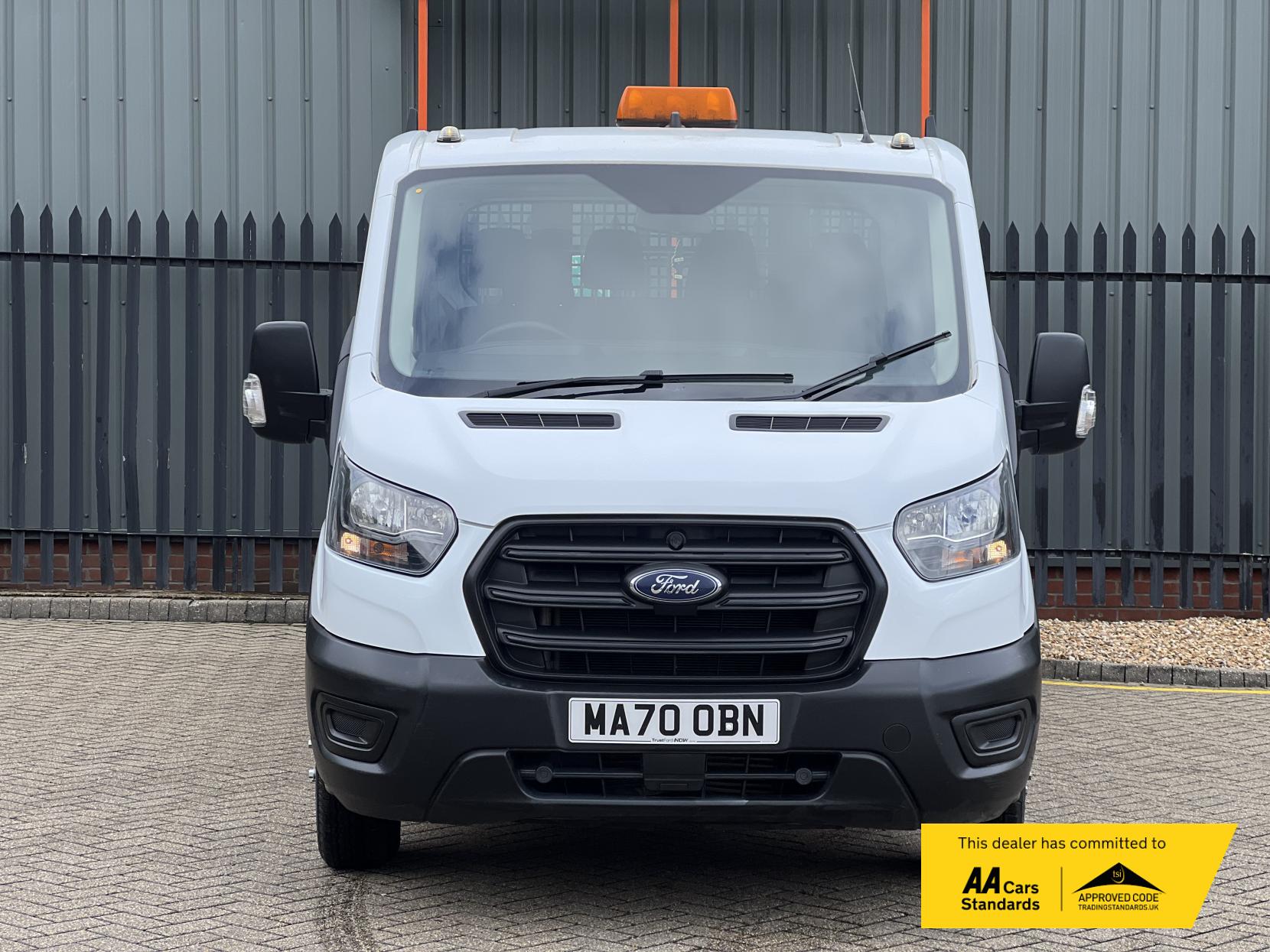 Ford Transit 2.0 350 EcoBlue Leader Chassis Double Cab 4dr Diesel Manual RWD L3 Euro 6 (s/s) (130 ps)