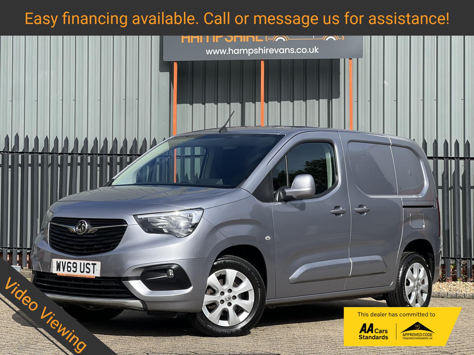 Vauxhall Combo 1.5 Turbo D 2000 Limited Edition Nav Panel Van 4dr Diesel Manual L1 H1 Euro 6 (s/s) (100 ps)