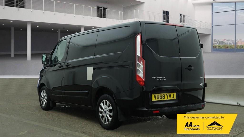 Ford Transit Custom 2.0 280 EcoBlue Limited Panel Van 5dr Diesel Manual L1 H1 Euro 6 (130 ps)
