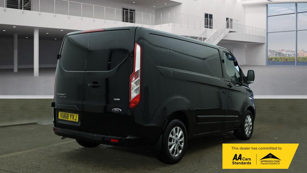 Ford Transit Custom 2.0 280 EcoBlue Limited Panel Van 5dr Diesel Manual L1 H1 Euro 6 (130 ps)