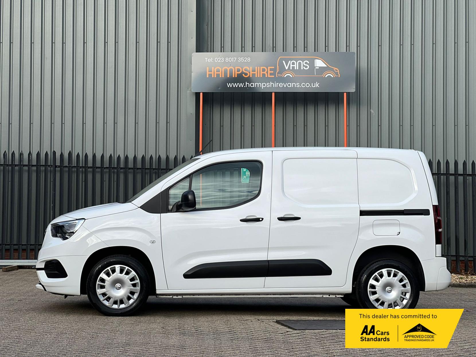 Vauxhall Combo 1.6 Turbo D 2300 Sportive Panel Van 4dr Diesel Manual L1 H1 Euro 6 (s/s) (100 ps)