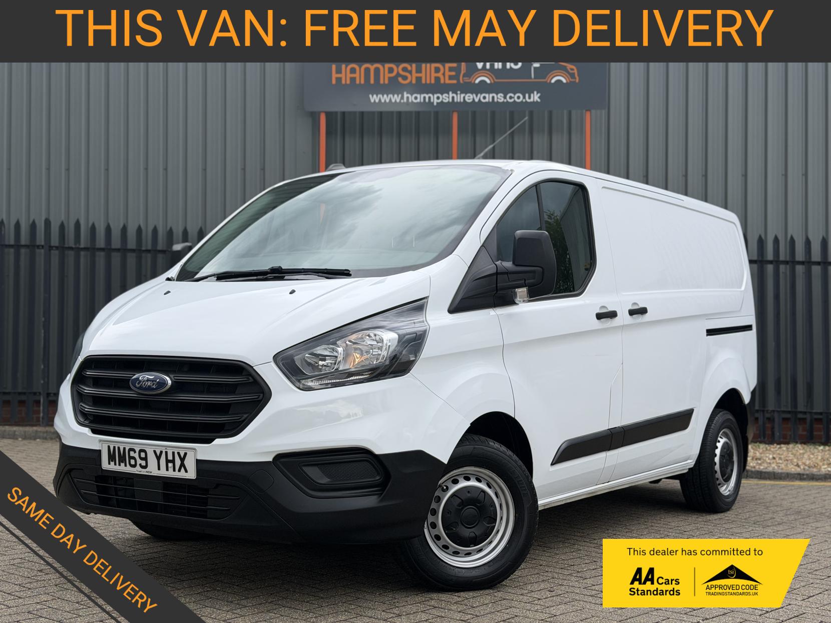 2019 Ford Transit Custom 2.0 300 EcoBlue Leader Panel Van 5dr Diesel Manual L1 H1 Euro 6 (s/s) (105 ps) - Thumbnail 2