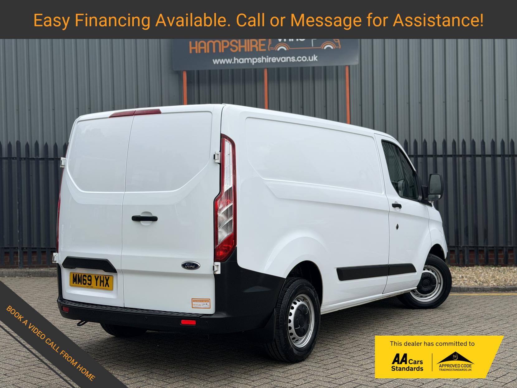 2019 Ford Transit Custom 2.0 300 EcoBlue Leader Panel Van 5dr Diesel Manual L1 H1 Euro 6 (s/s) (105 ps) - Thumbnail 3