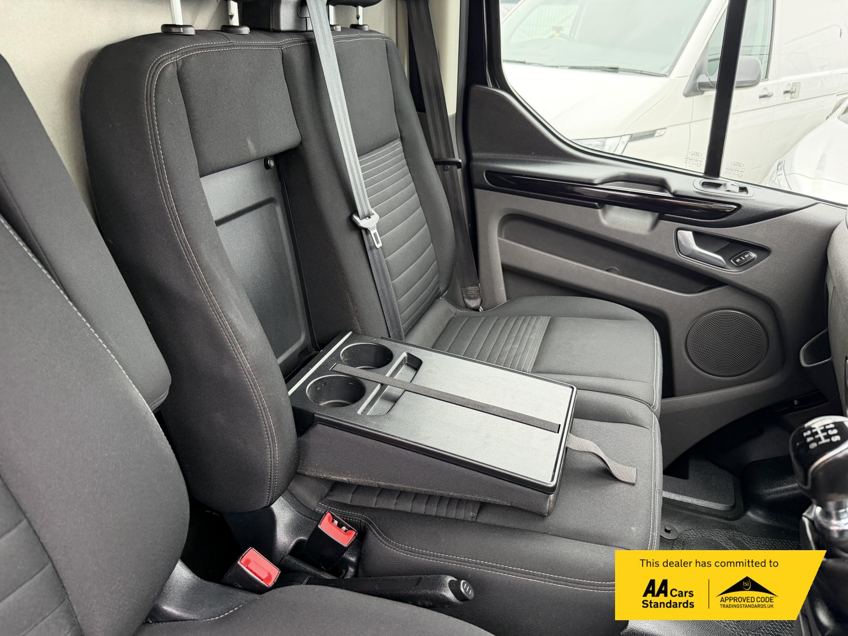 Ford Transit Custom 2.0 Limited Panel Van (2017 - 2022)