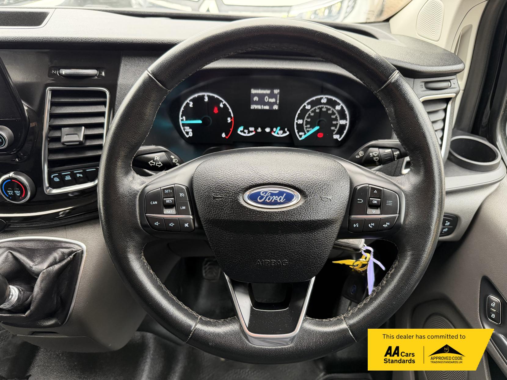 Ford Transit Custom 2.0 Limited Panel Van (2017 - 2022)