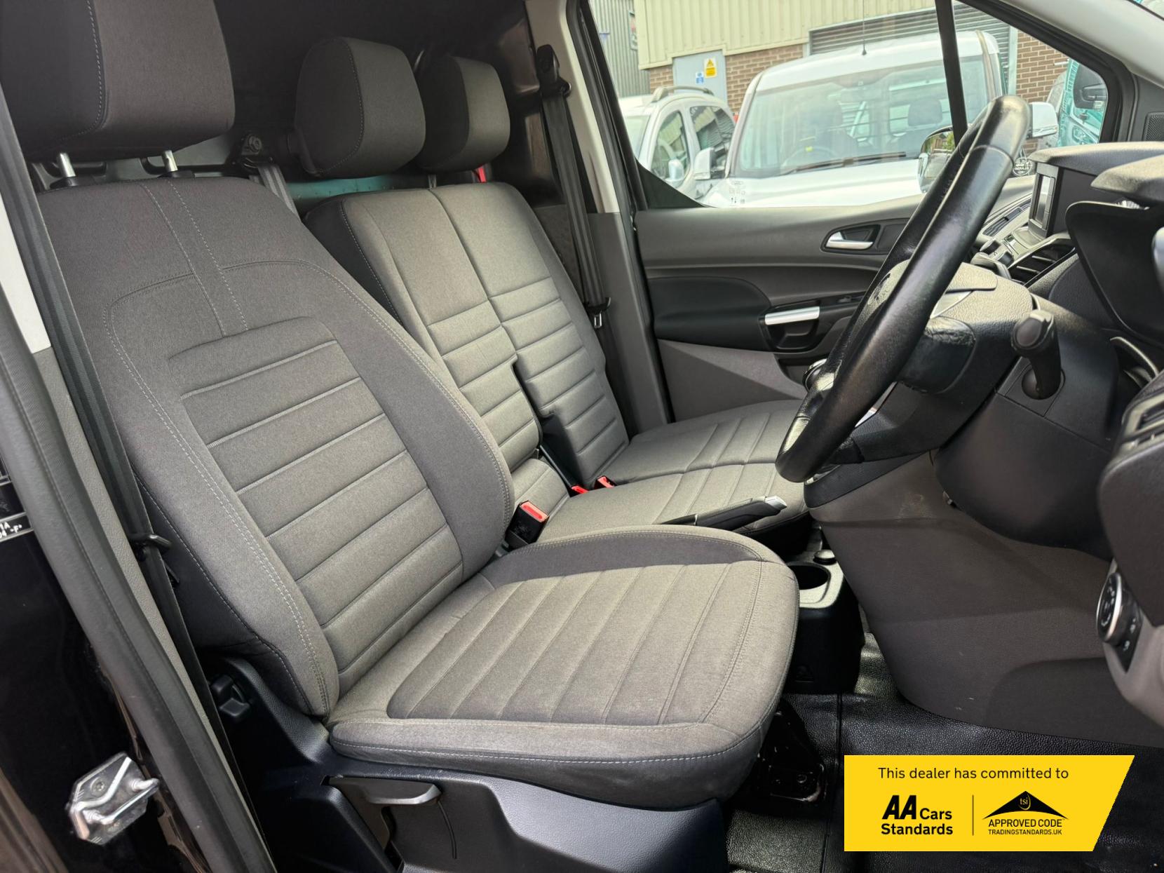 Ford Transit Connect 1.5 200 EcoBlue Limited Panel Van 5dr Diesel Manual L1 Euro 6 (s/s) (120 ps)