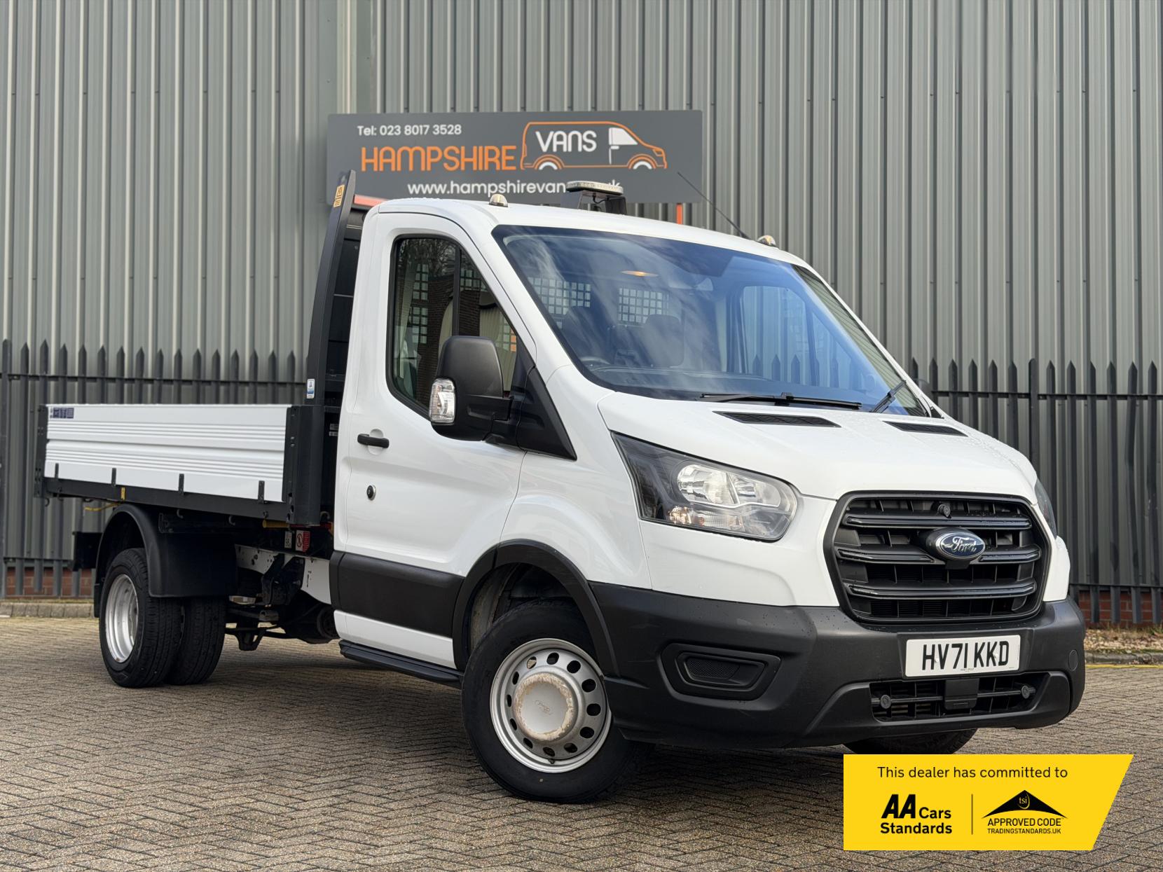 Ford Transit 2.0 350 EcoBlue 1-Way Double Tipper Double Cab 4dr Diesel Manual RWD L3 Euro 6 (1-Way, 1-Stop) (130 ps)