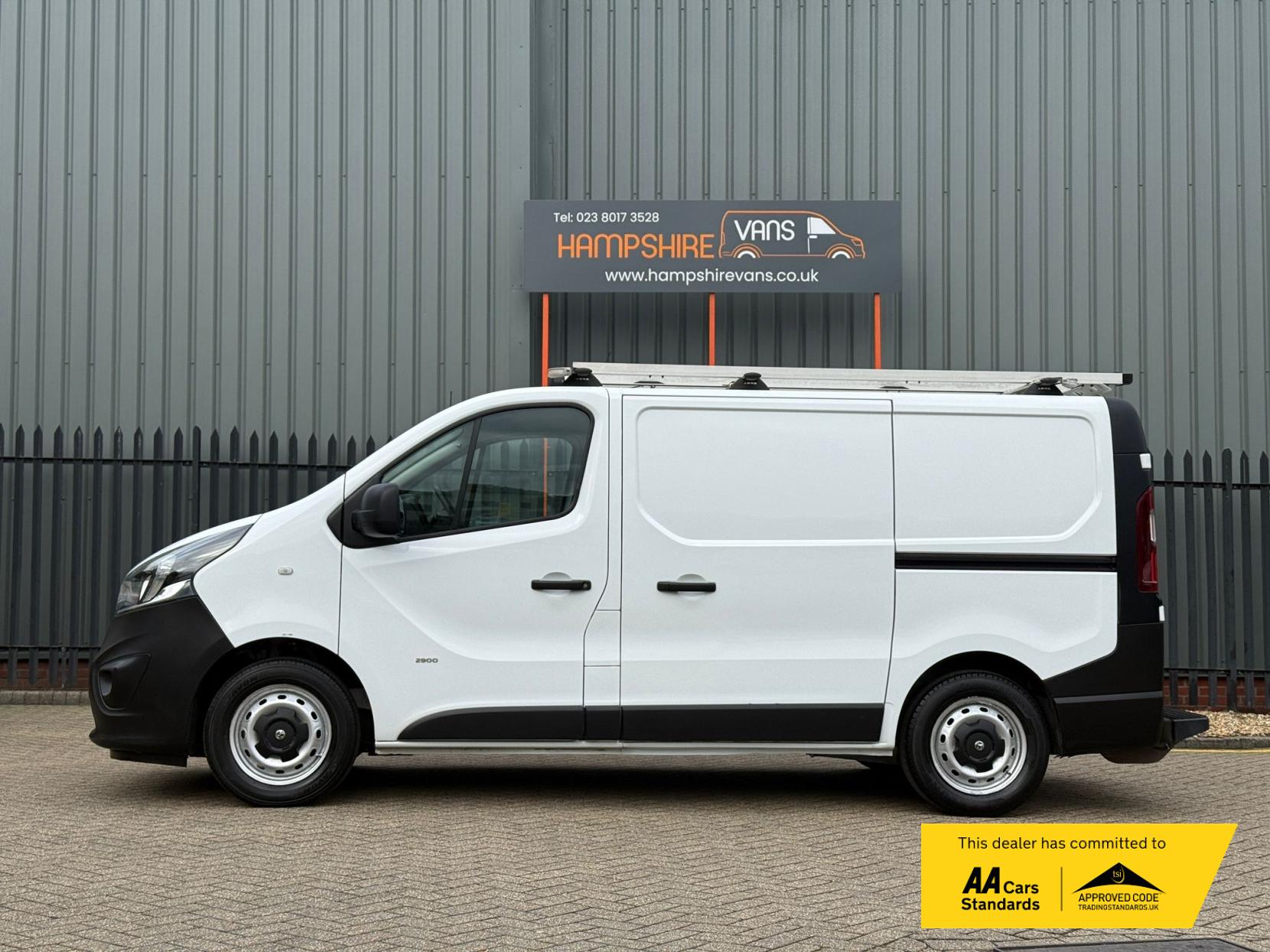 Vauxhall Vivaro 1.6 CDTi 2900 ecoFLEX Panel Van 5dr Diesel Manual L1 H1 Euro 5 (s/s) (90 ps)