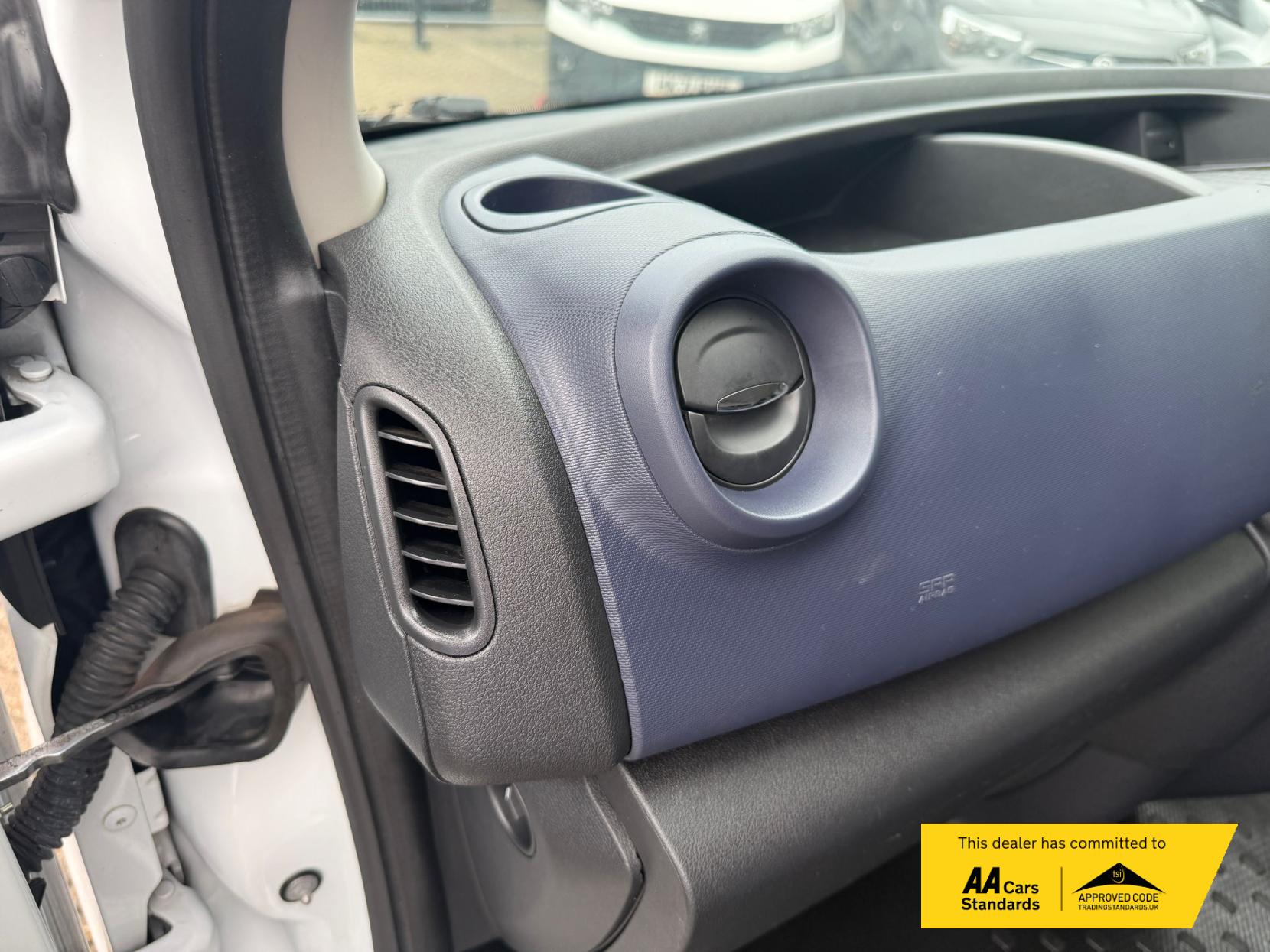 Vauxhall Vivaro 1.6 CDTi 2900 ecoFLEX Panel Van 5dr Diesel Manual L1 H1 Euro 5 (s/s) (90 ps)