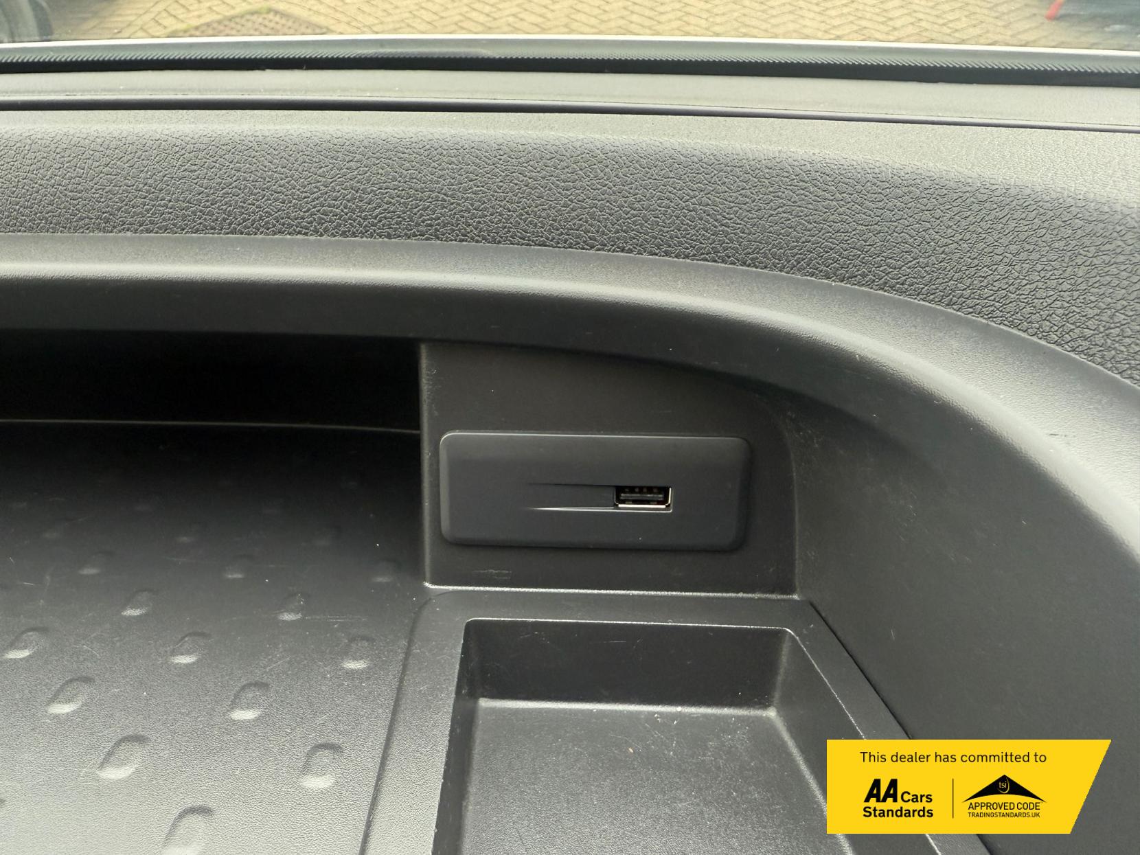 Vauxhall Vivaro 1.6 CDTi 2900 ecoFLEX Panel Van 5dr Diesel Manual L1 H1 Euro 5 (s/s) (90 ps)