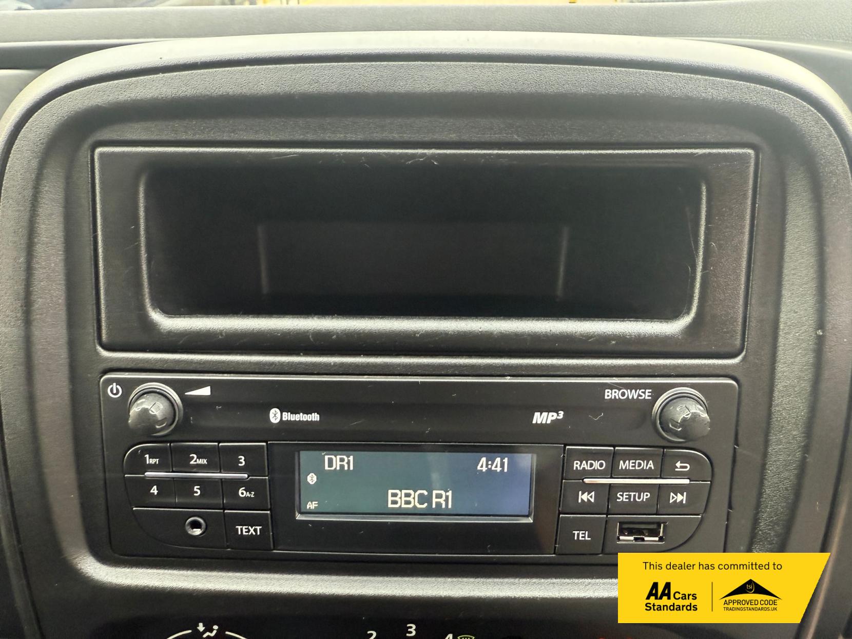 Vauxhall Vivaro 1.6 CDTi 2900 ecoFLEX Panel Van 5dr Diesel Manual L1 H1 Euro 5 (s/s) (90 ps)