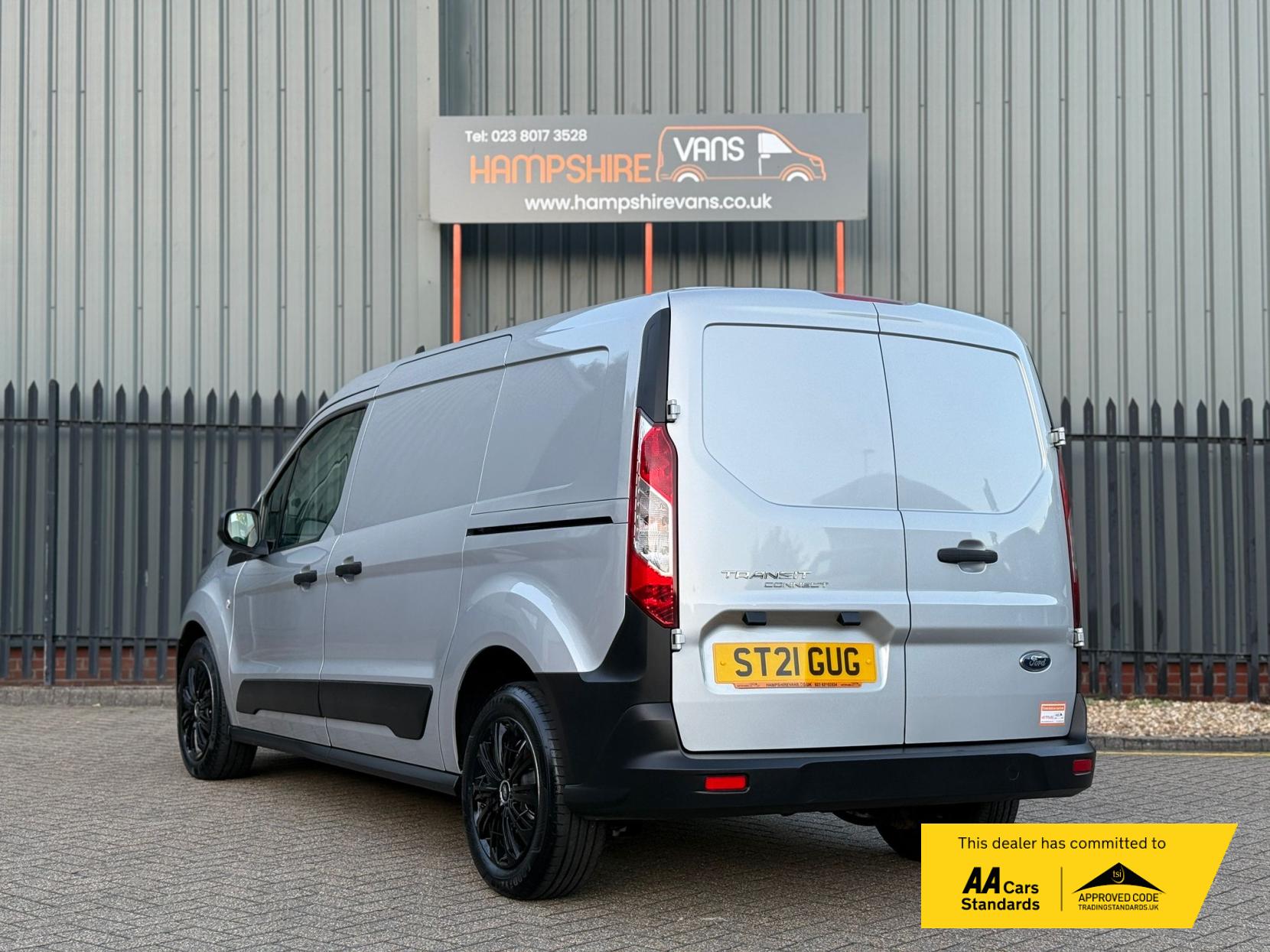 Ford Transit Connect 1.5 Leader Combi Van (2018 - 2023)