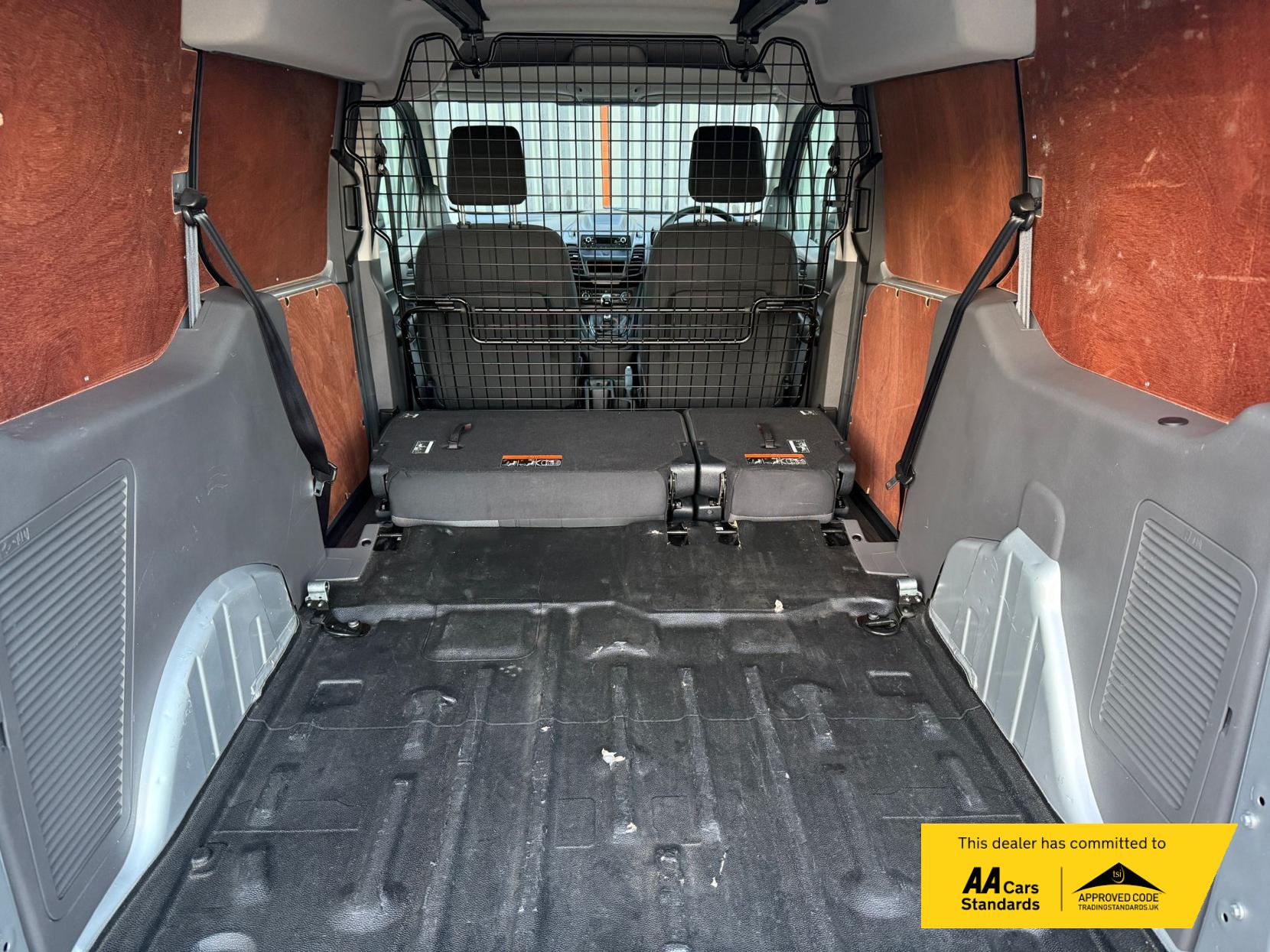 Ford Transit Connect 1.5 Leader Combi Van (2018 - 2023)