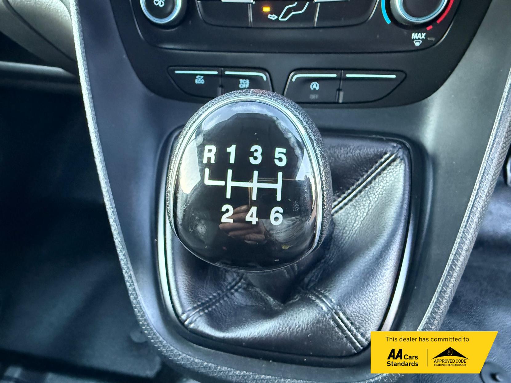 Ford Transit Connect 1.5 Leader Combi Van (2018 - 2023)
