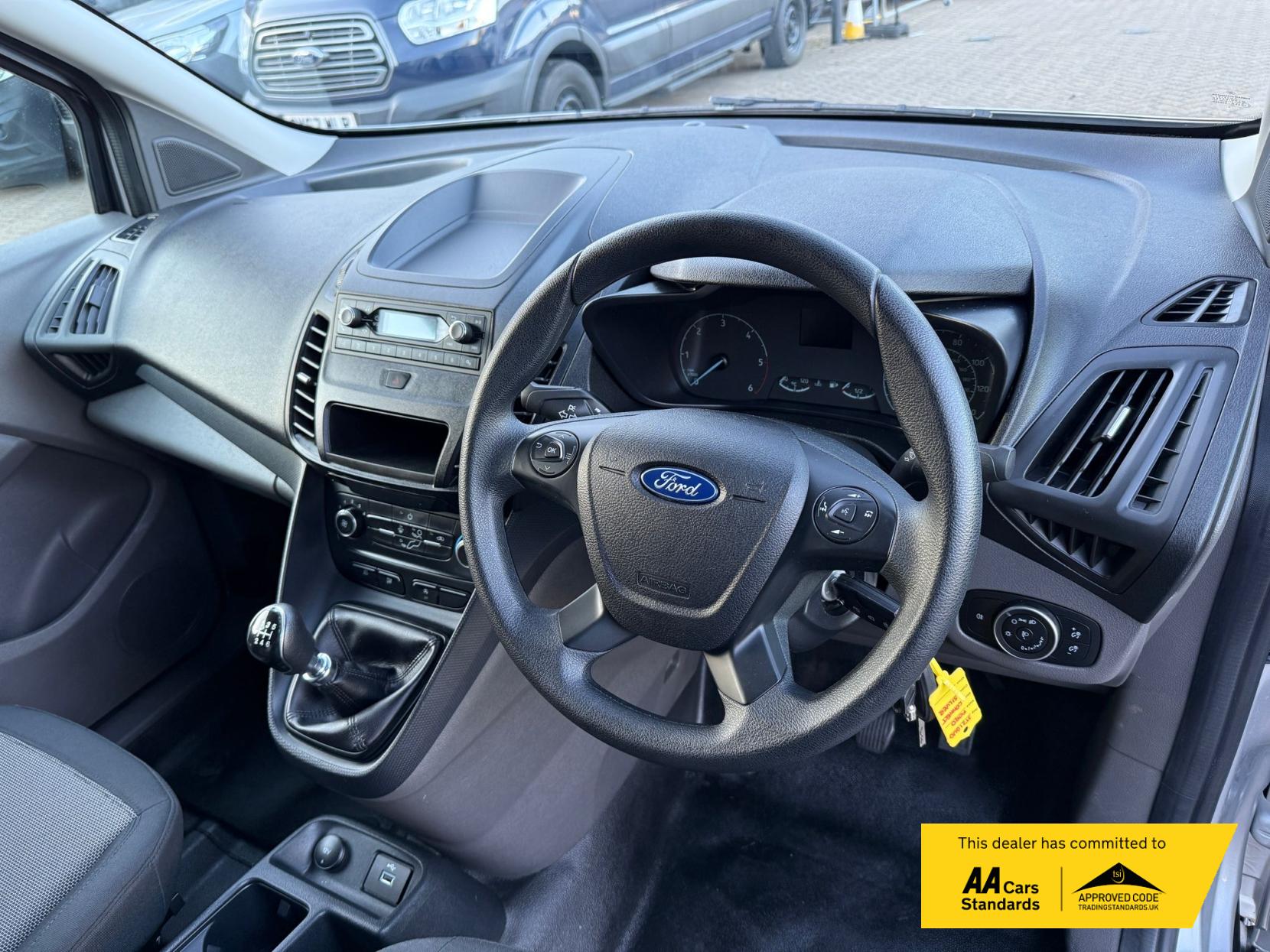 Ford Transit Connect 1.5 Leader Combi Van (2018 - 2023)