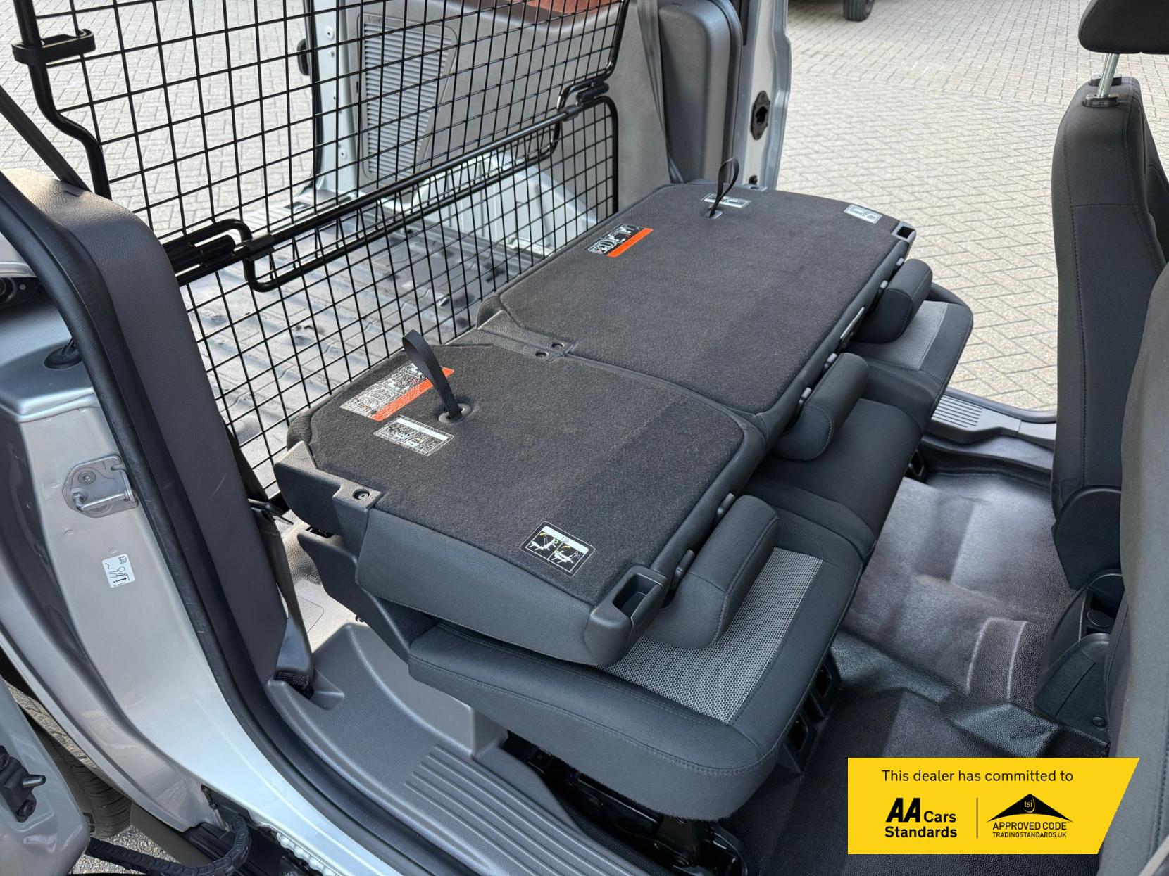 Ford Transit Connect 1.5 Leader Combi Van (2018 - 2023)